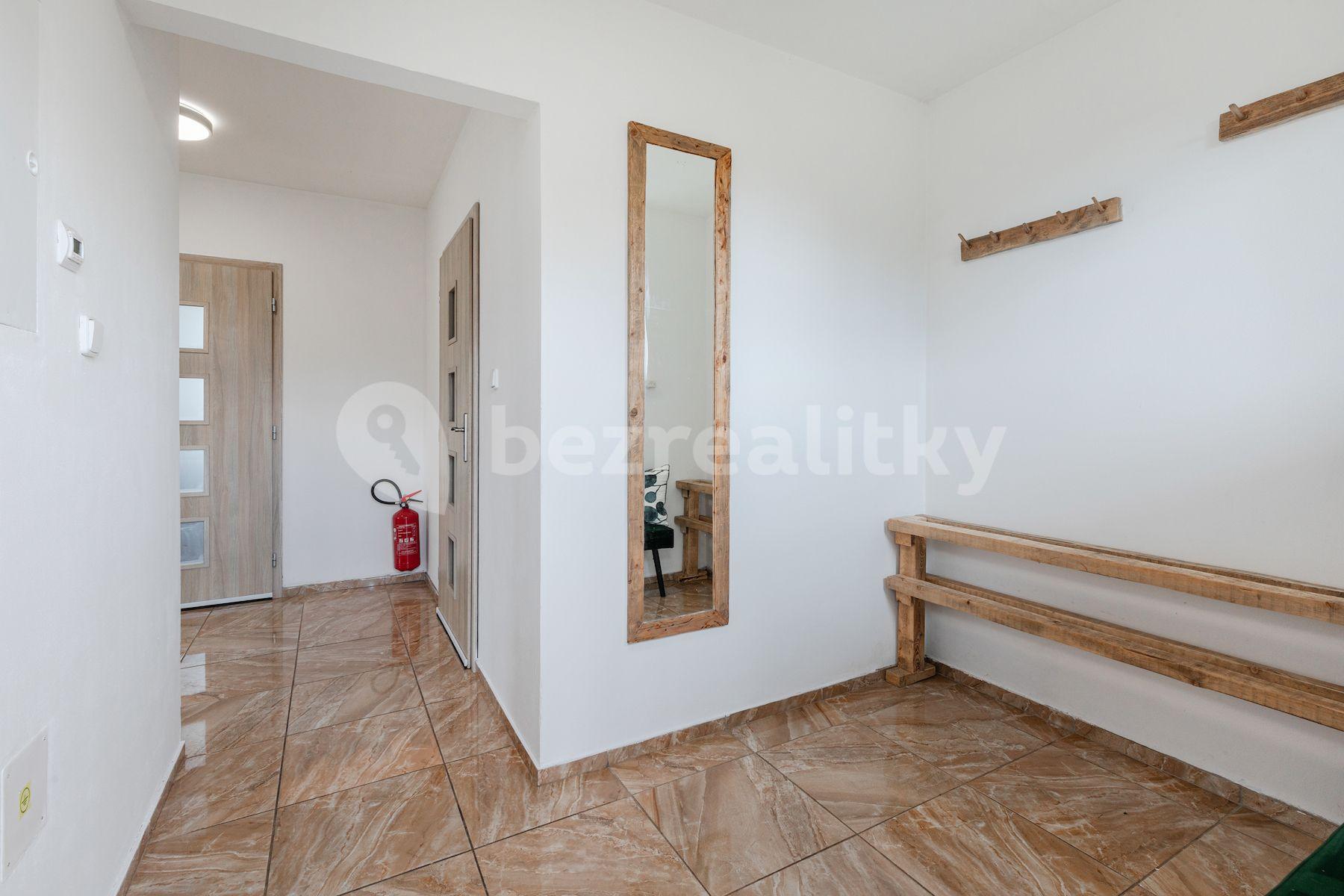 Predaj domu 122 m², pozemek 947 m², U Lékárny, Horní Beřkovice, Ústecký kraj