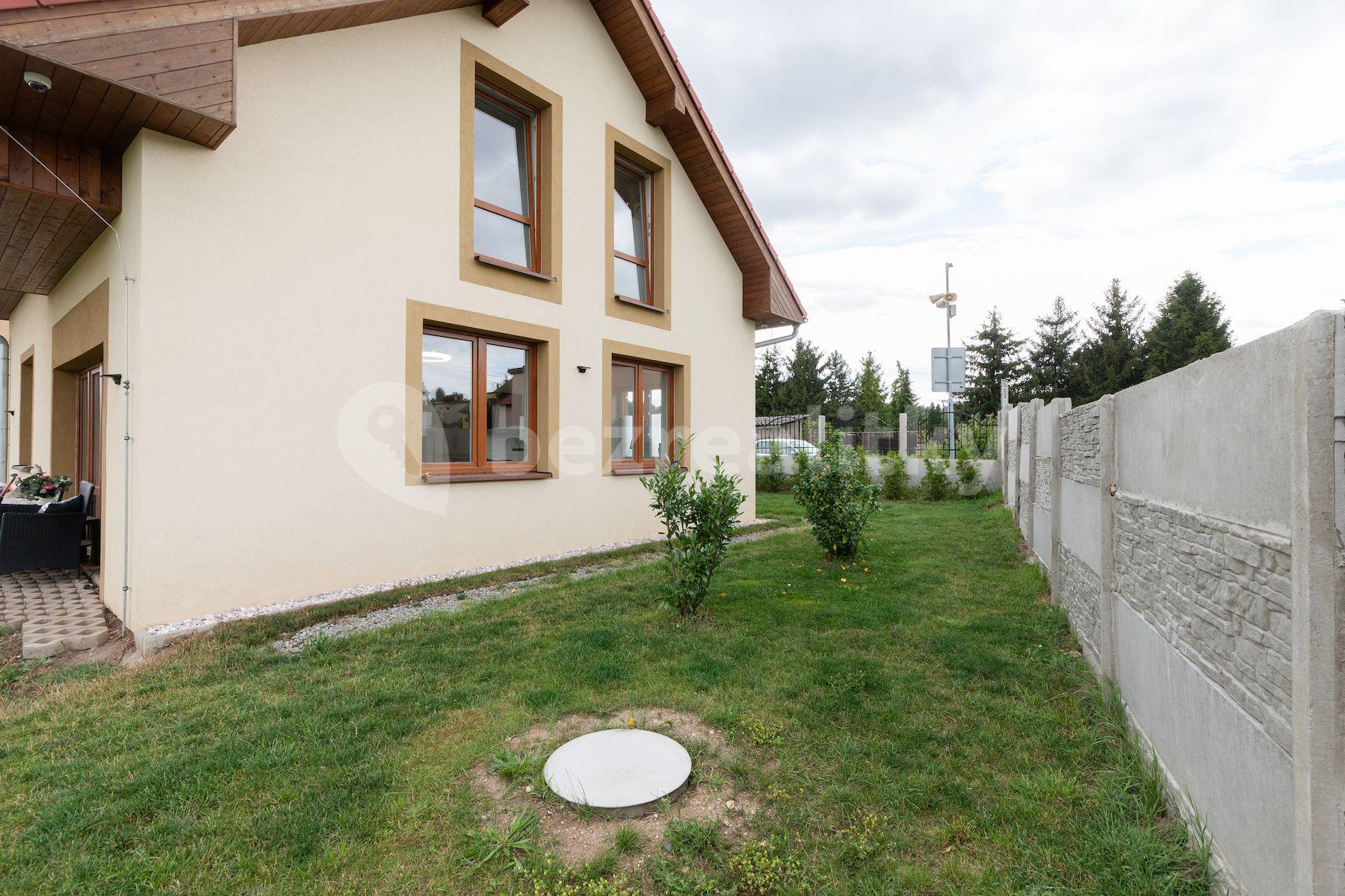 Predaj domu 122 m², pozemek 947 m², U Lékárny, Horní Beřkovice, Ústecký kraj