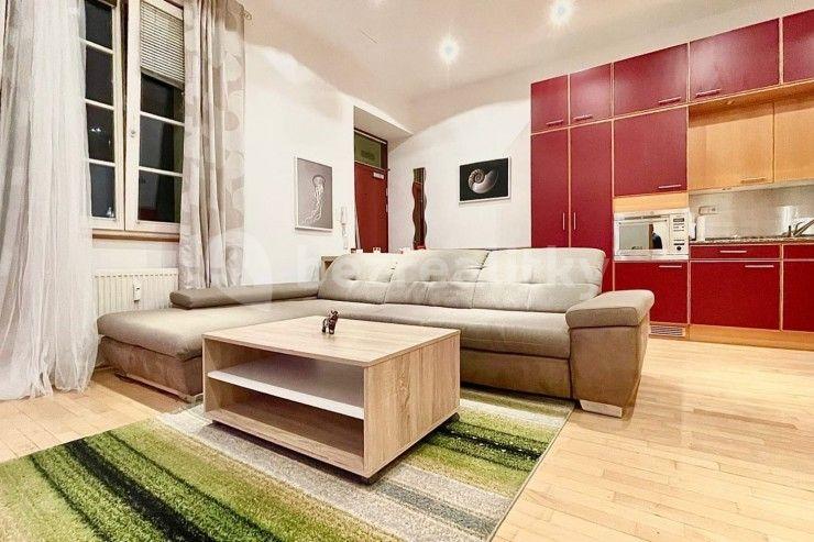 Prenájom bytu 2-izbový 53 m², Letná Square, Praha, Praha