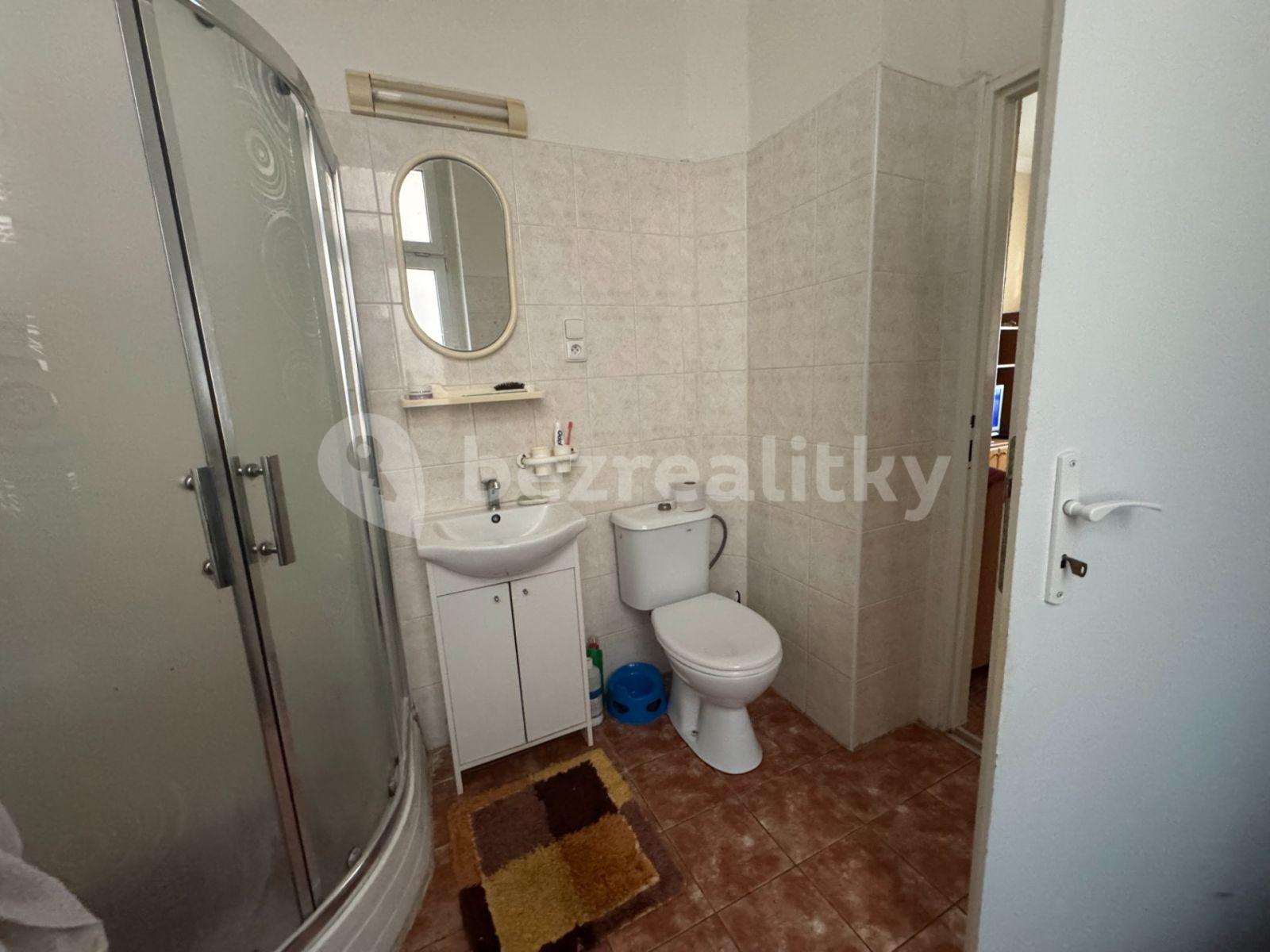 Predaj bytu 3-izbový 74 m², Vřídelní, Karlovy Vary, Karlovarský kraj