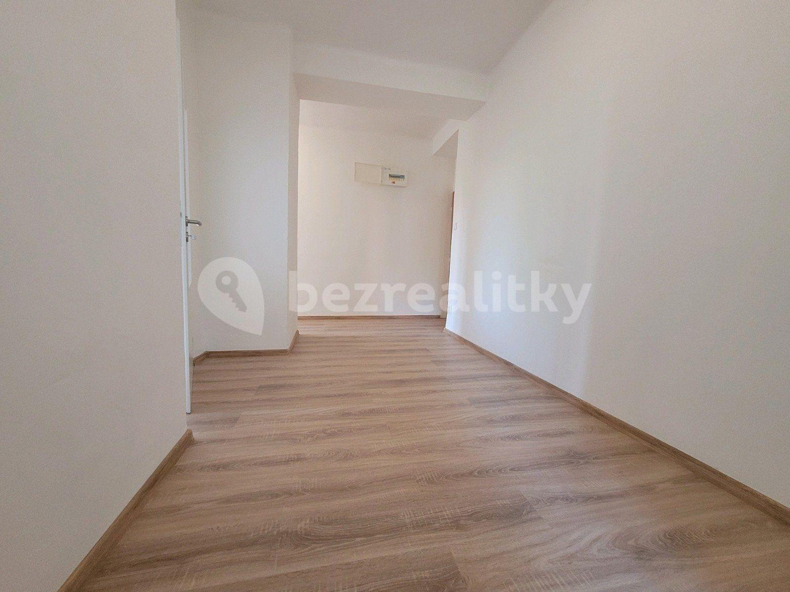 Prenájom bytu 3-izbový 70 m², tř. Osvobození, Karviná, Moravskoslezský kraj