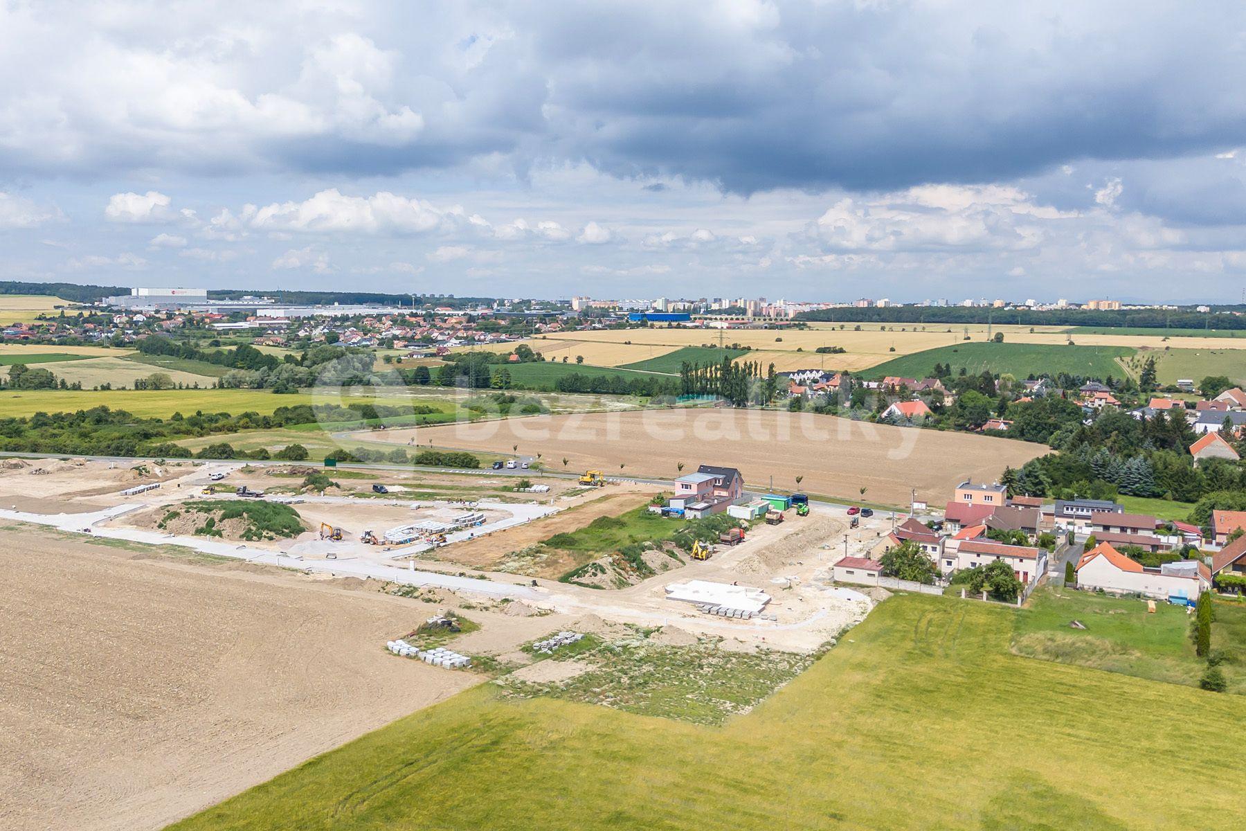 Predaj pozemku 2.100 m², Dolany, Dolany, Středočeský kraj