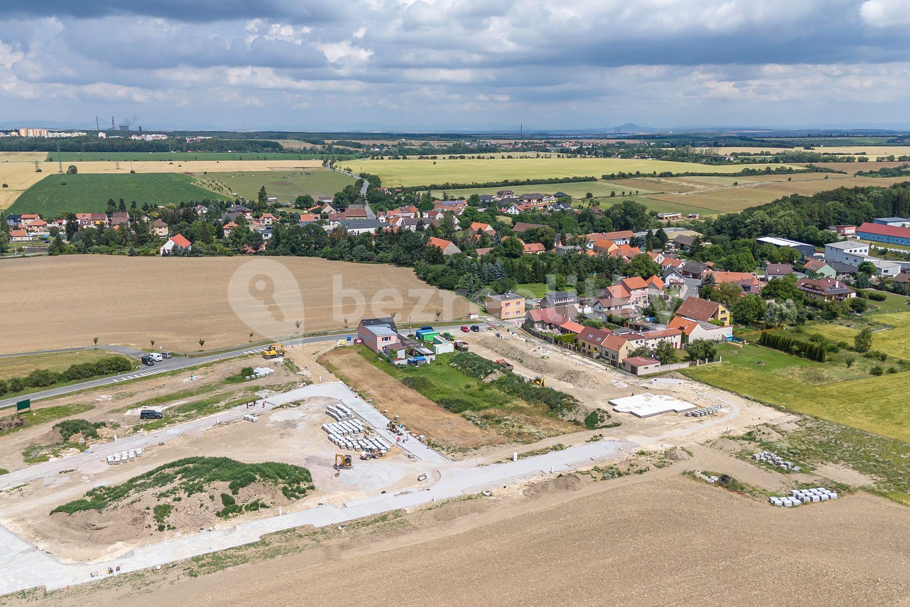 Predaj pozemku 2.100 m², Dolany, Dolany, Středočeský kraj