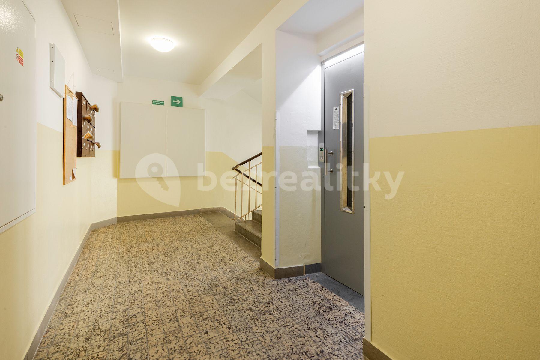 Predaj bytu 3-izbový 77 m², Vinohradská, Praha, Praha