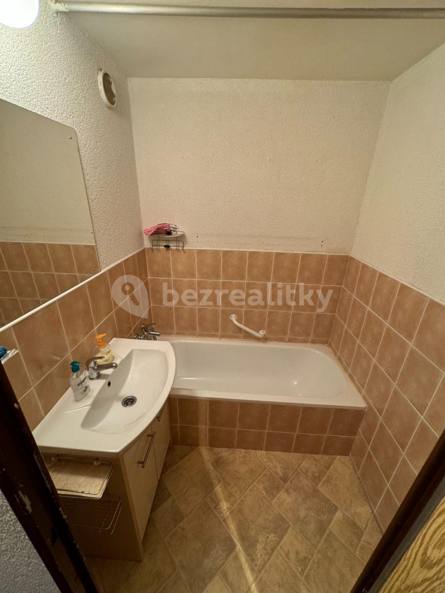 Predaj bytu 3-izbový 68 m², Na Borku, Jirkov, Ústecký kraj