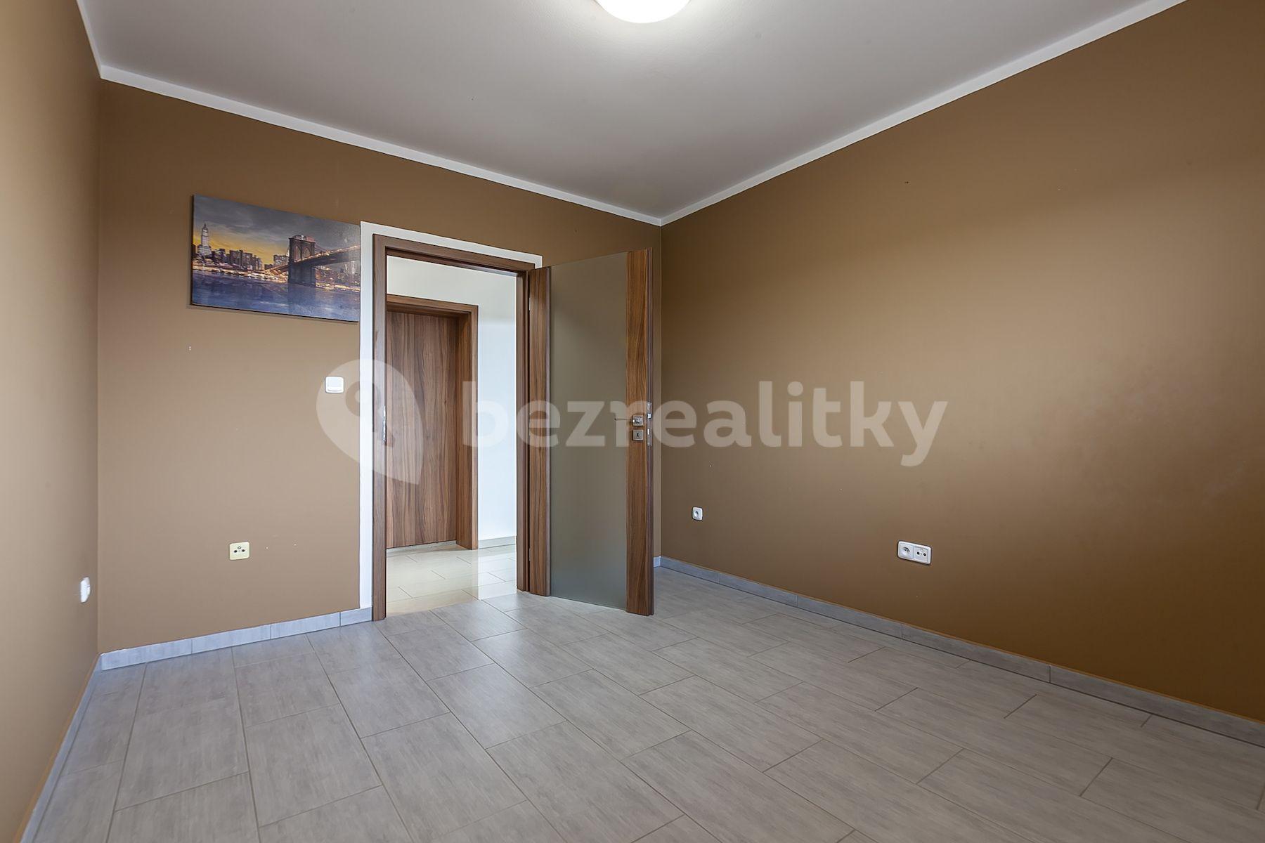 Predaj domu 167 m², pozemek 1.001 m², Zálezlice, Zálezlice, Středočeský kraj