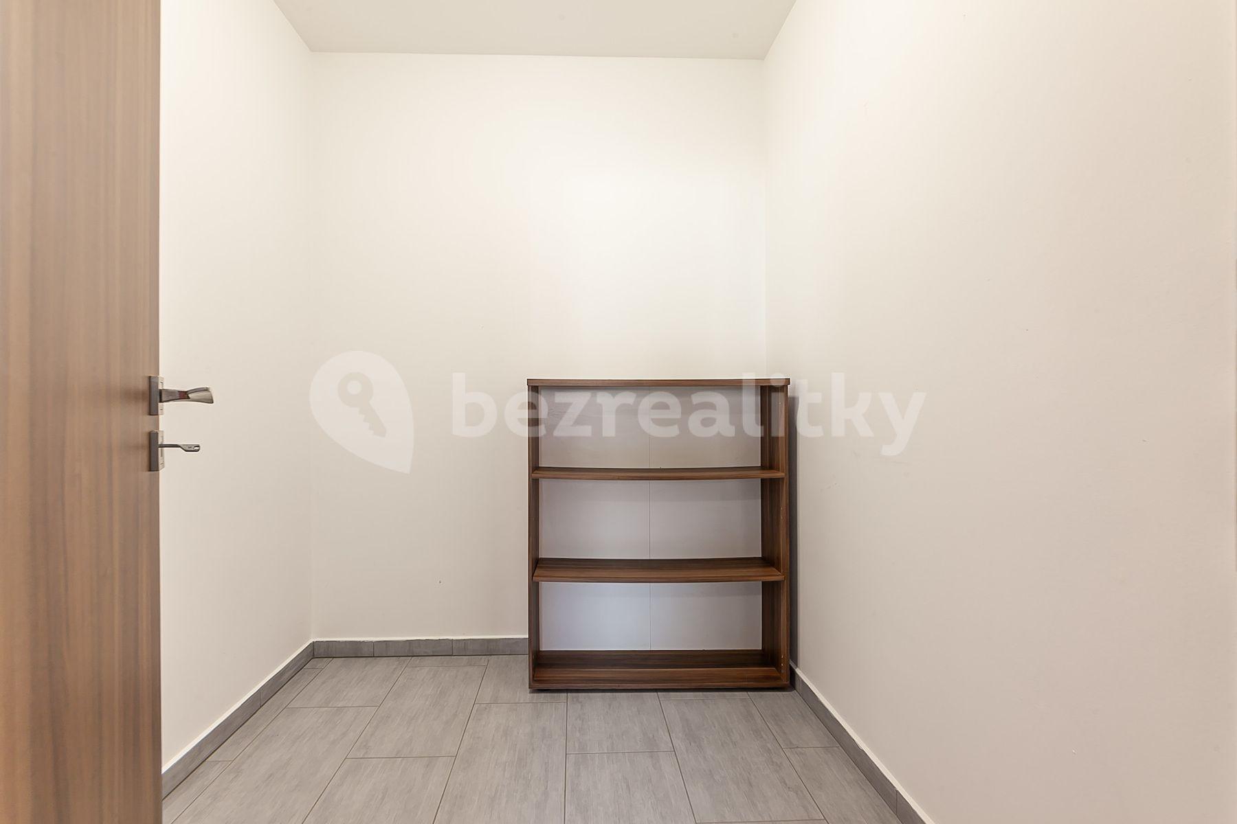 Predaj domu 167 m², pozemek 1.001 m², Zálezlice, Zálezlice, Středočeský kraj