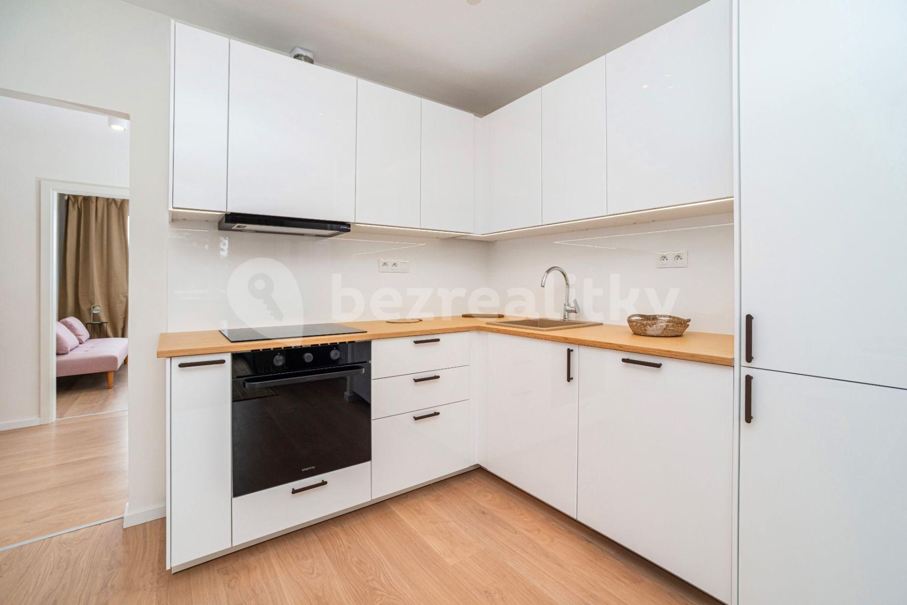 Predaj bytu 4-izbový 72 m², Ctěnická, Praha, Praha