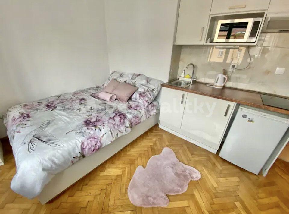 Prenájom bytu 1-izbový 25 m², Na Bitevní Pláni, Praha, Praha