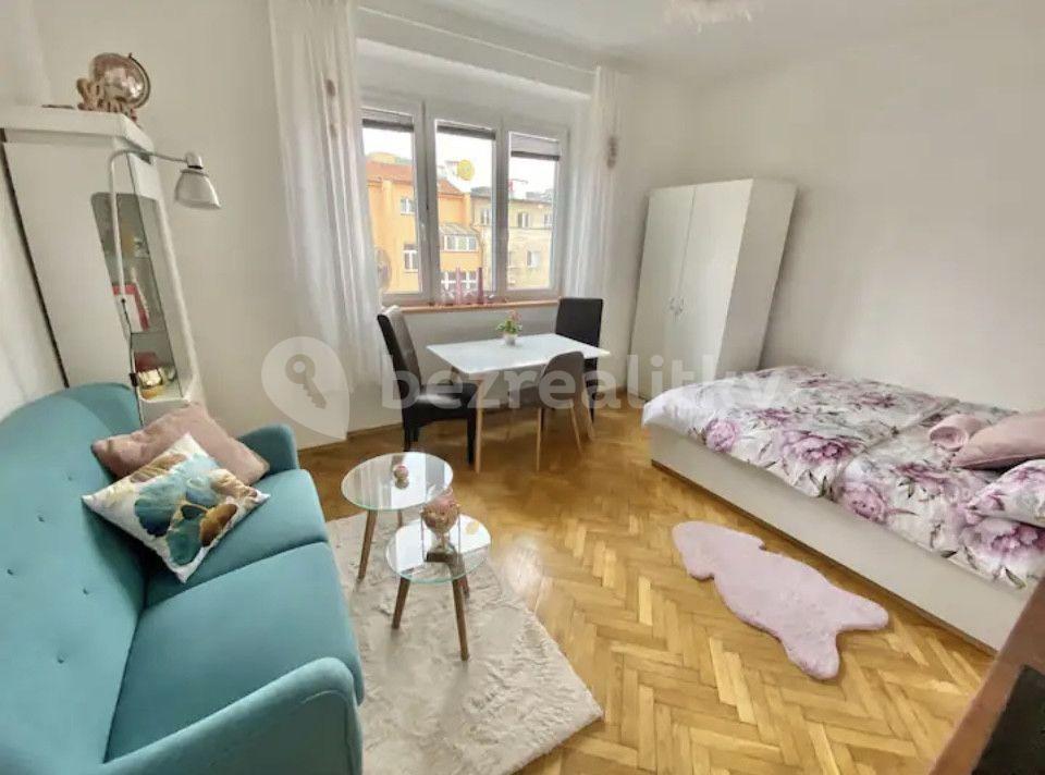 Prenájom bytu 1-izbový 25 m², Na Bitevní Pláni, Praha, Praha