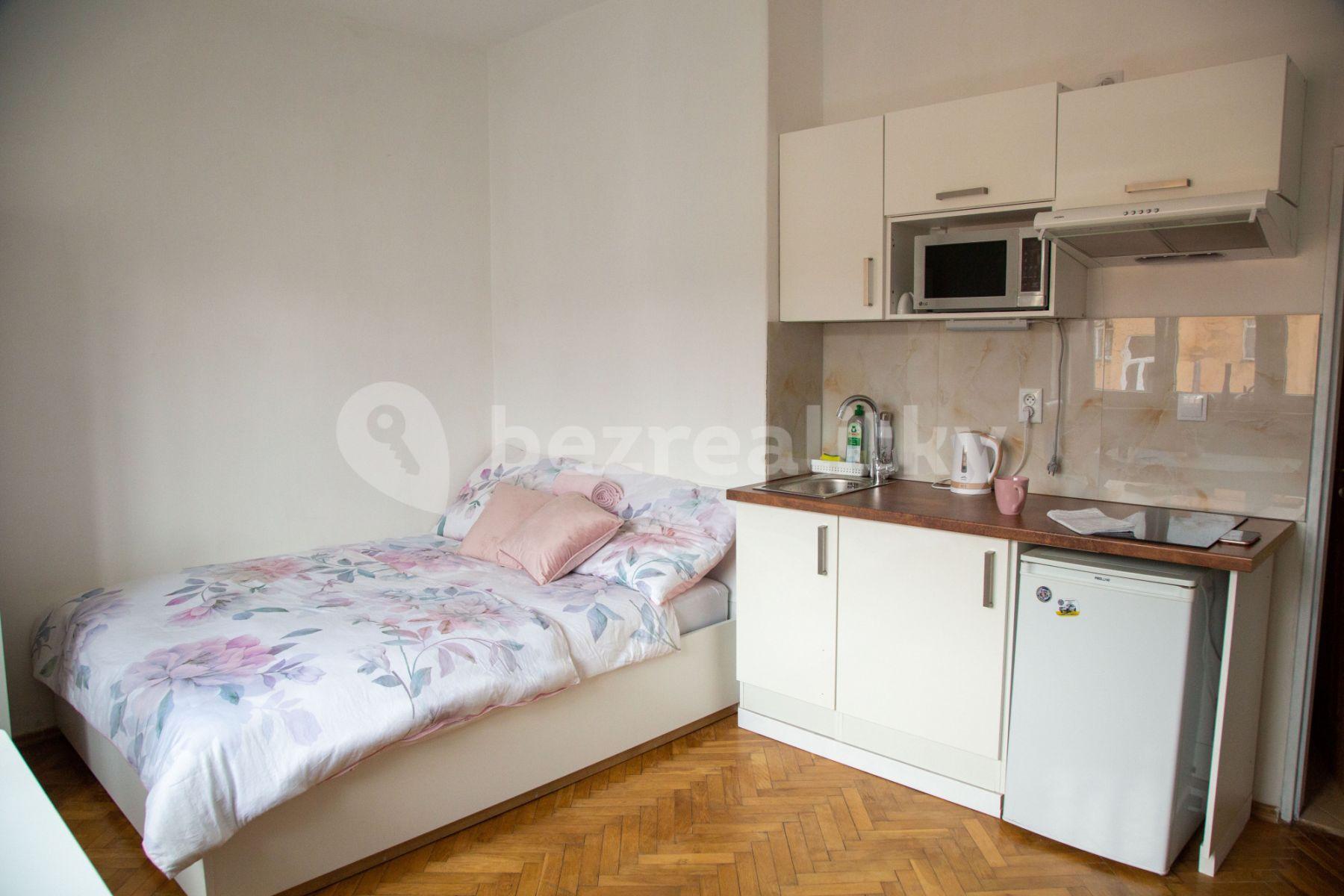 Prenájom bytu 1-izbový 25 m², Na Bitevní Pláni, Praha, Praha