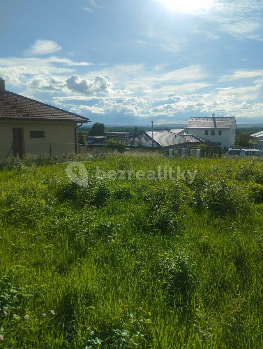 Predaj pozemku 800 m², Kly, Středočeský kraj