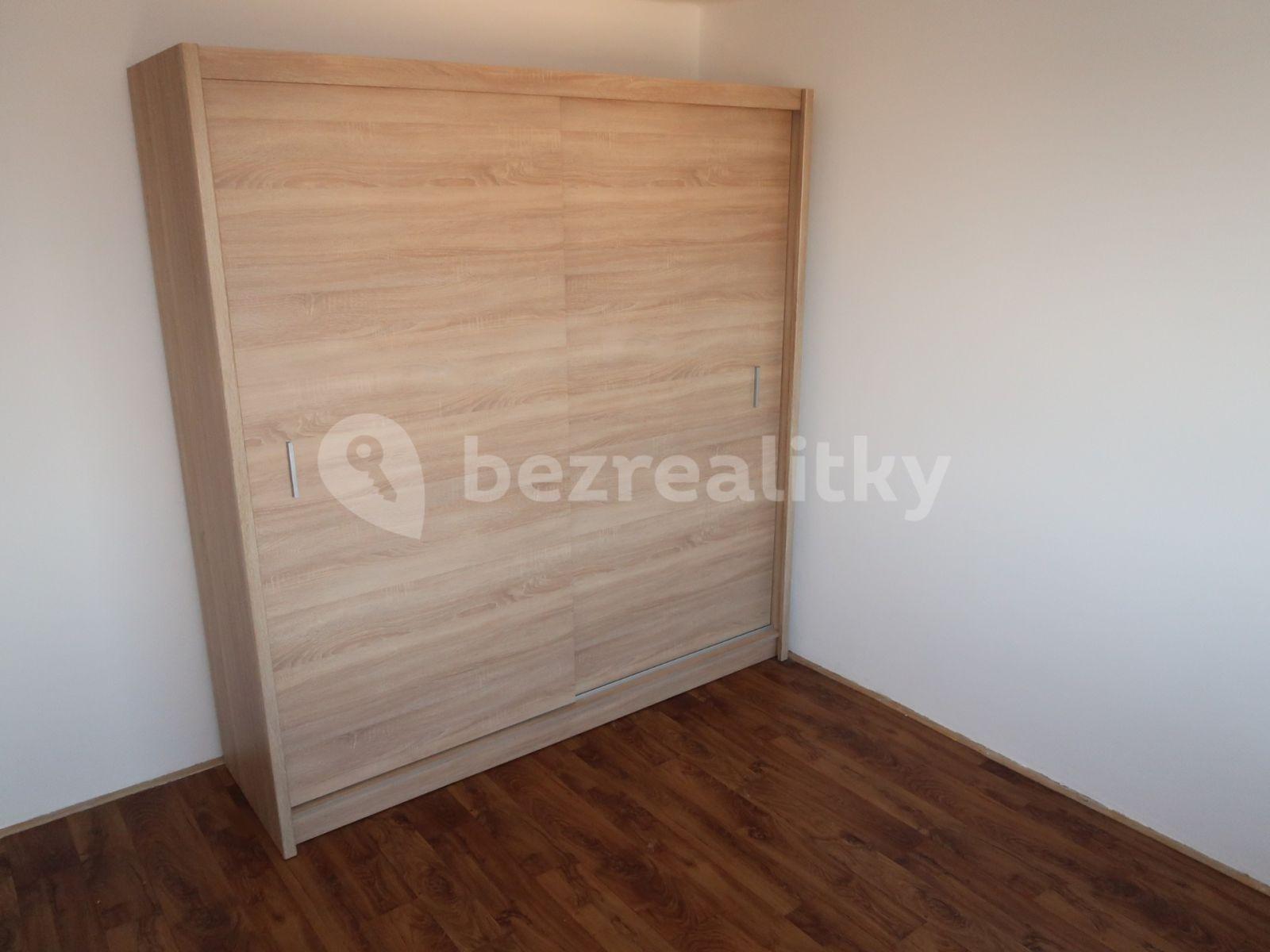 Prenájom bytu 2-izbový 34 m², Veverkova, Hradec Králové, Královéhradecký kraj