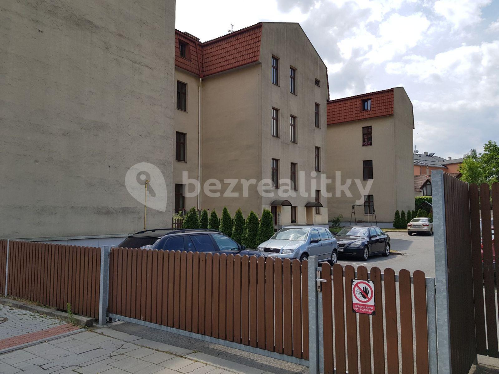 Prenájom bytu 2-izbový 107 m², třída Československé armády, Hranice, Olomoucký kraj