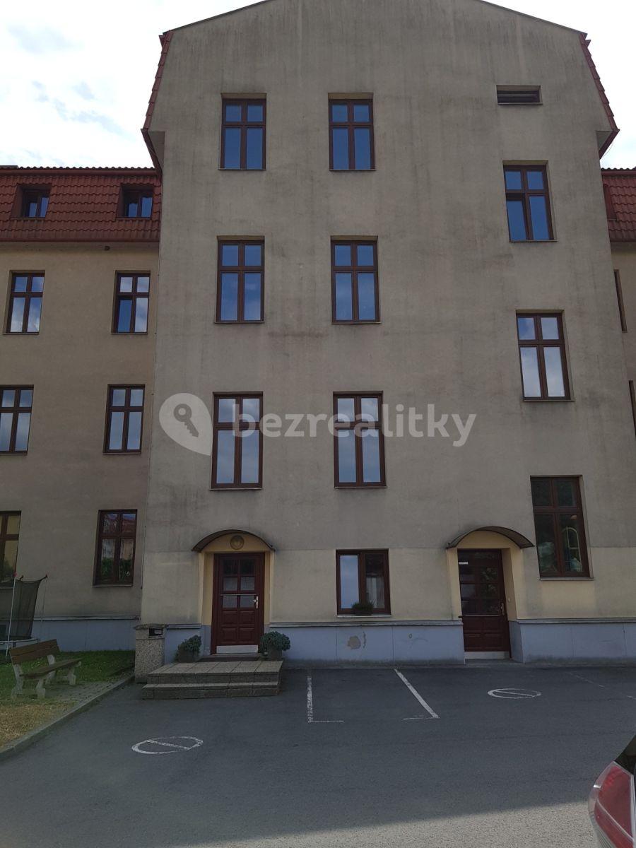 Prenájom bytu 2-izbový 107 m², třída Československé armády, Hranice, Olomoucký kraj