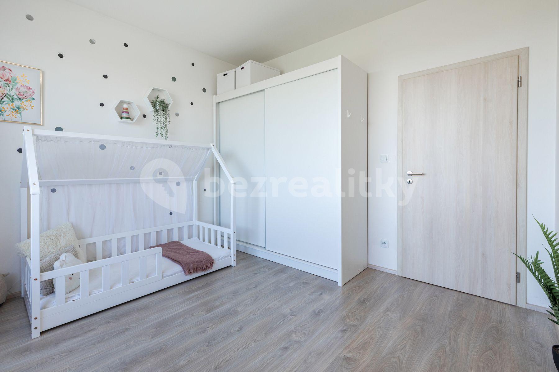 Predaj bytu 3-izbový 86 m², Premonstrátů, Chýně, Středočeský kraj