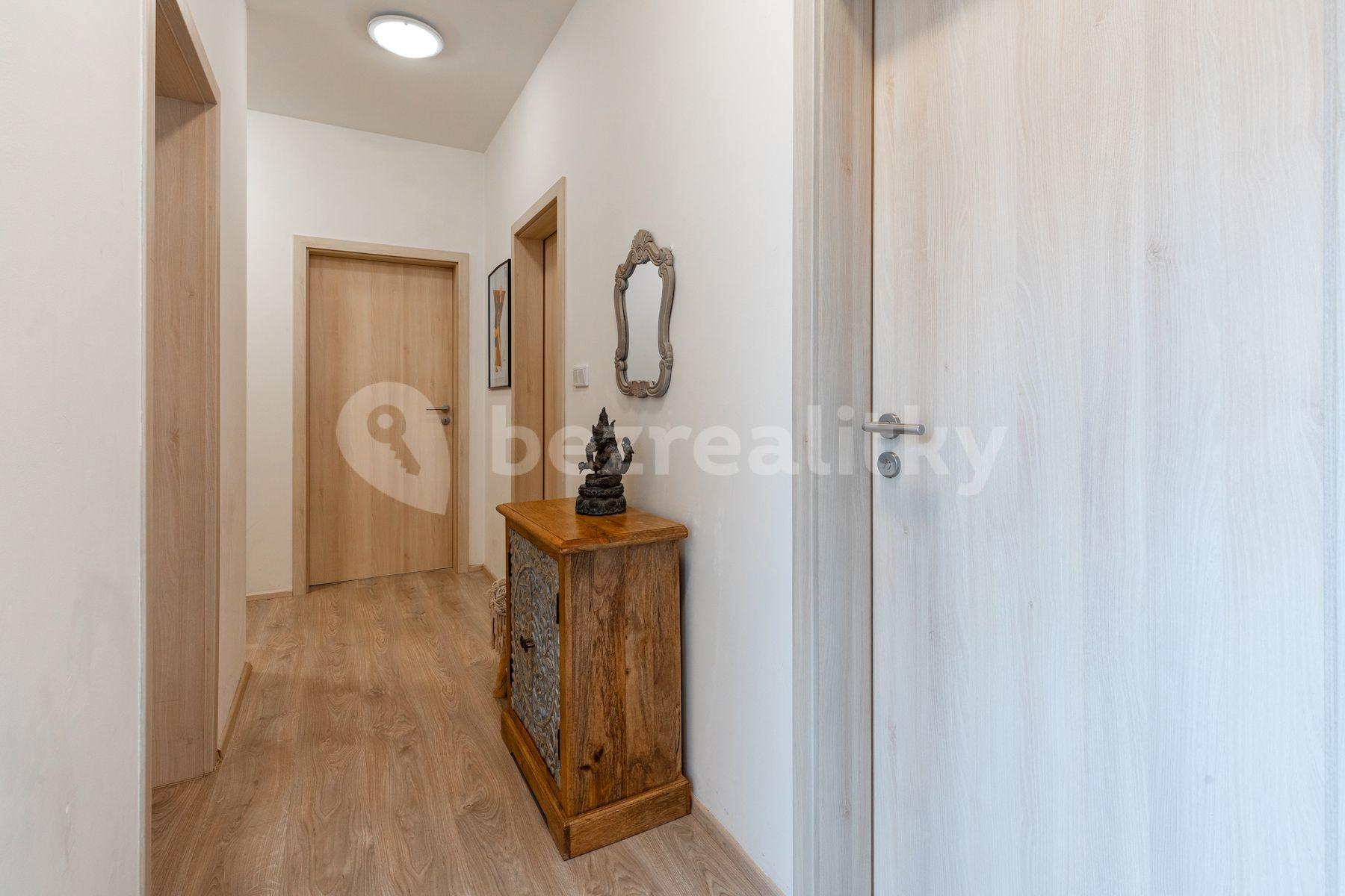 Predaj bytu 3-izbový 86 m², Premonstrátů, Chýně, Středočeský kraj