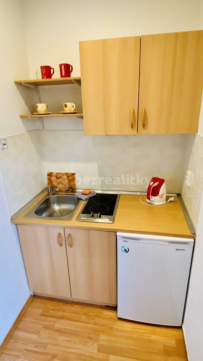 Prenájom bytu 1-izbový 37 m², Jana Masaryka, Praha, Praha