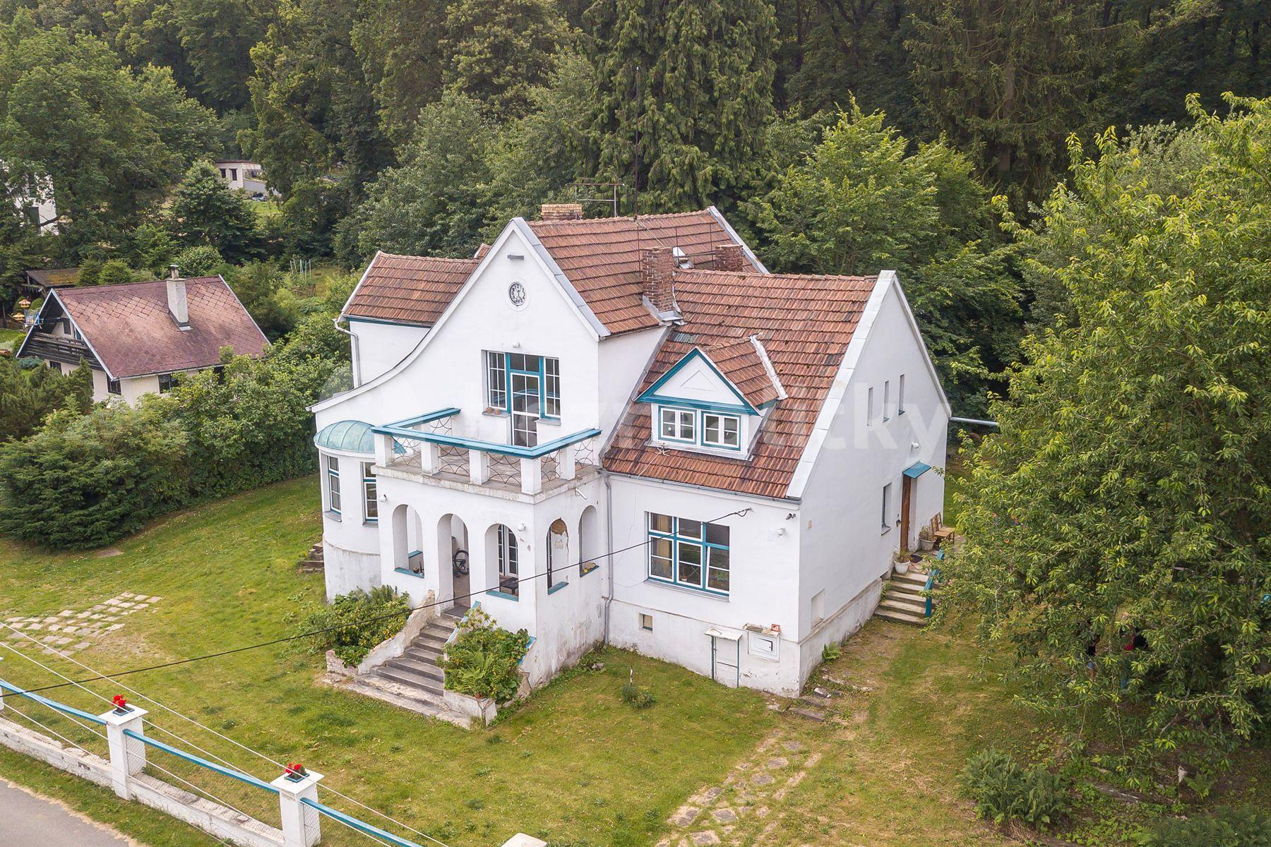 Predaj domu 325 m², pozemek 2.804 m², Hašlerova, Libčice nad Vltavou, Středočeský kraj