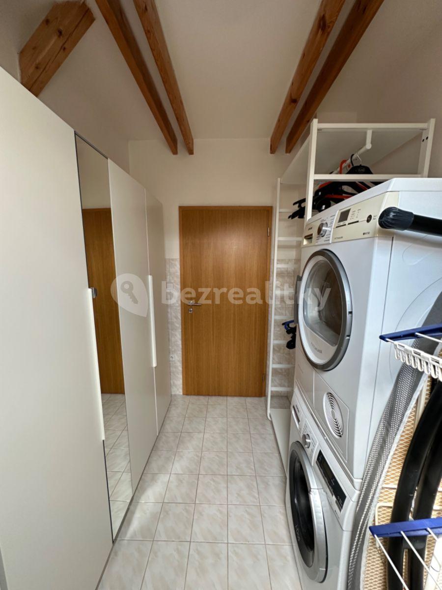 Predaj domu 210 m², pozemek 802 m², Kutnauerova, Hostivice, Středočeský kraj