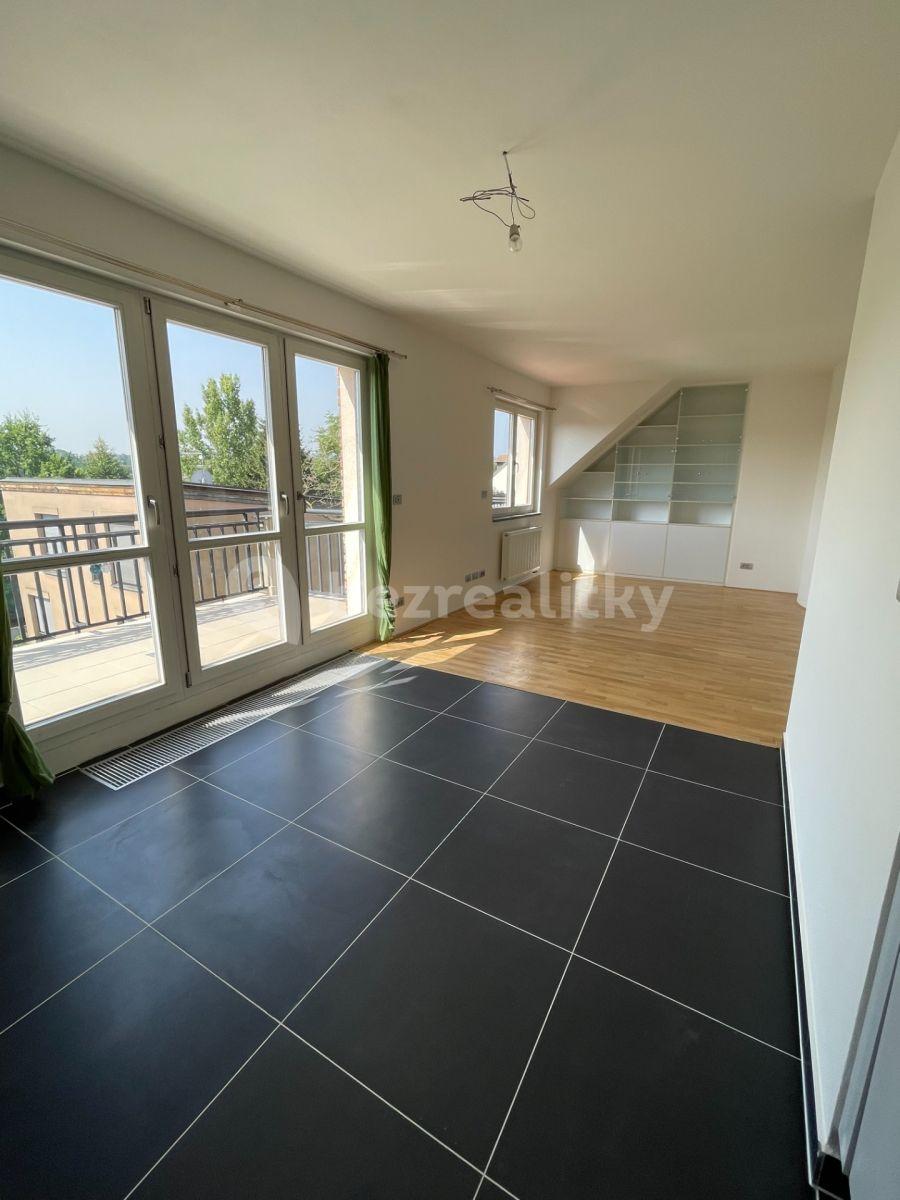 Prenájom bytu 2-izbový 74 m², Sádky, Praha, Praha