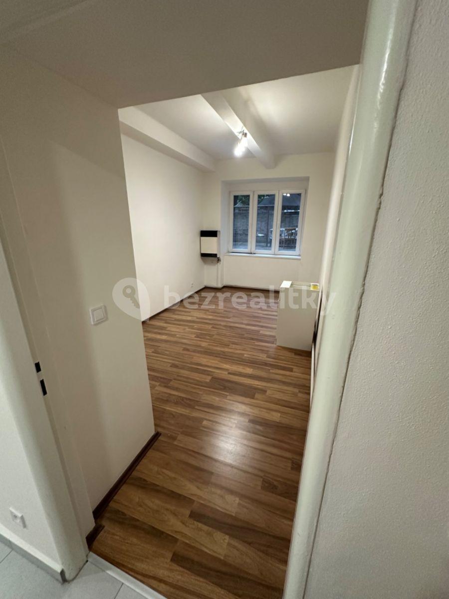 Prenájom nebytového priestoru 40 m², Kralická, Praha, Praha