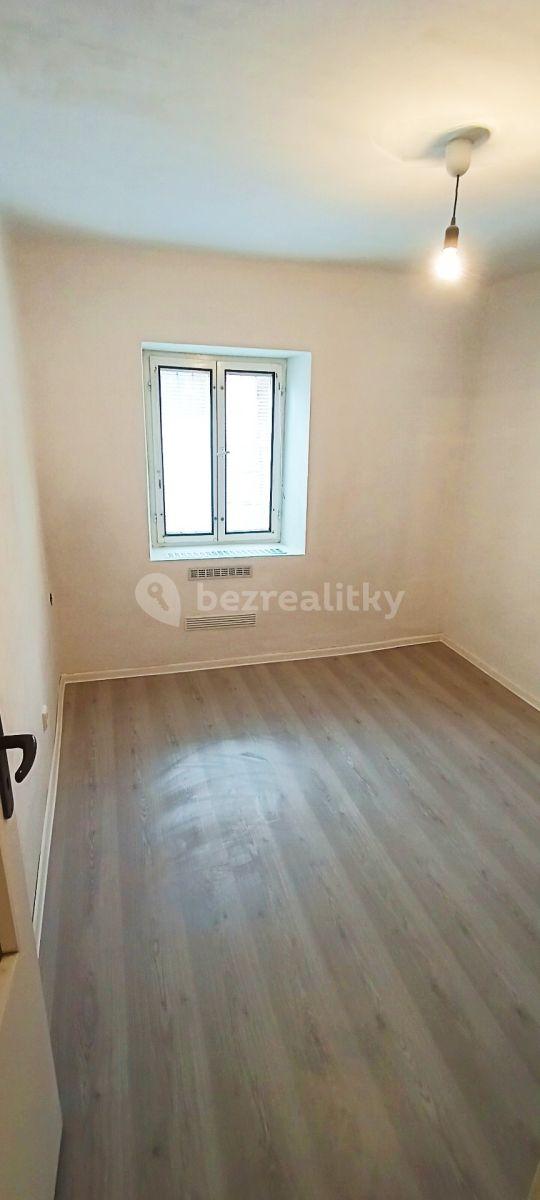 Prenájom bytu 2-izbový 36 m², U Koruny, Kutná Hora, Středočeský kraj