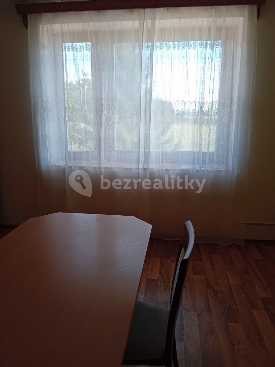 Prenájom bytu 1-izbový 45 m², Velimská, Sokoleč, Středočeský kraj