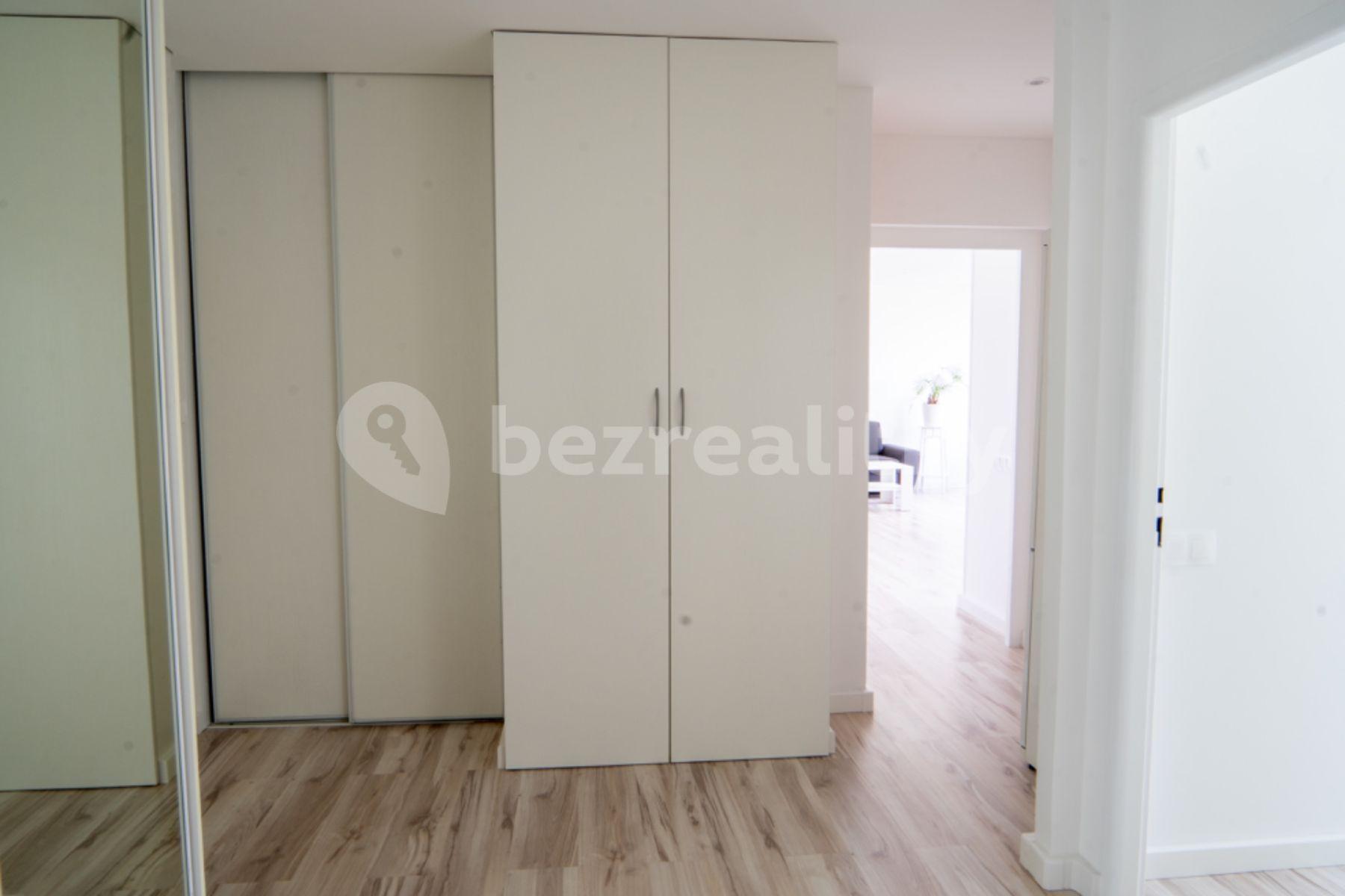 Predaj bytu 3-izbový 74 m², Slévačská, Praha, Praha