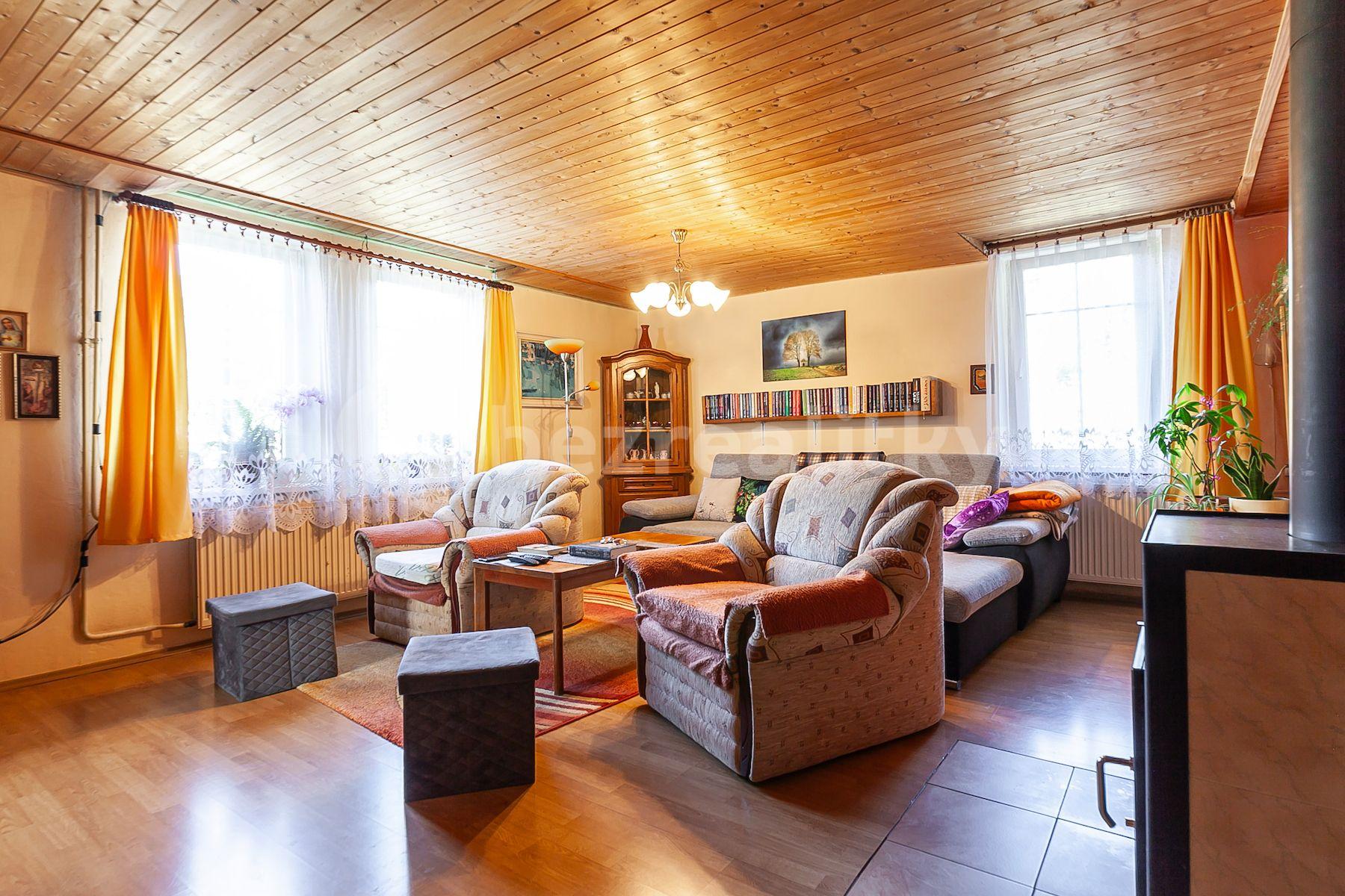 Predaj domu 213 m², pozemek 1.393 m², Bulovka, Bulovka, Liberecký kraj