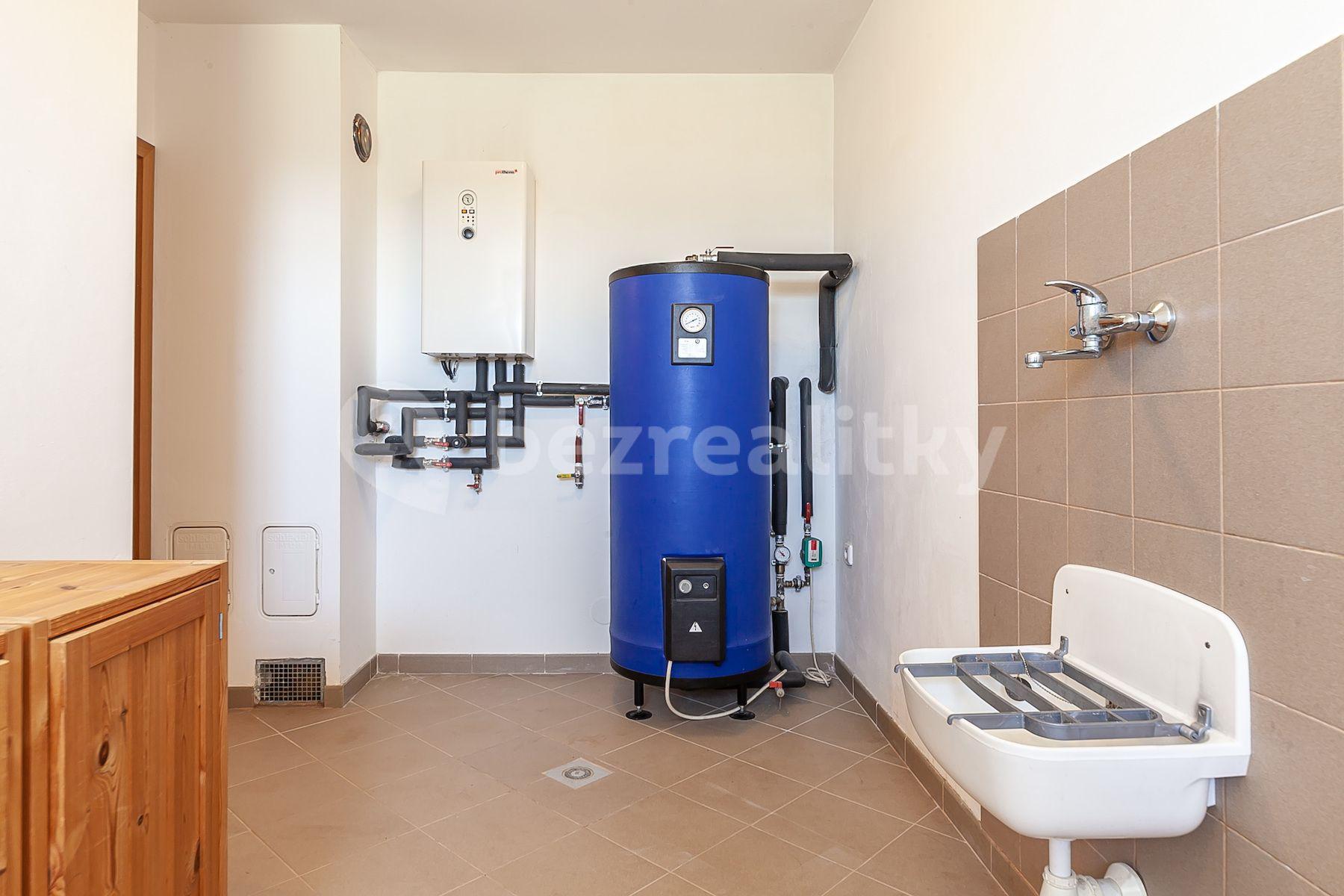 Predaj domu 350 m², pozemek 2.058 m², K Severu, Petrov, Středočeský kraj