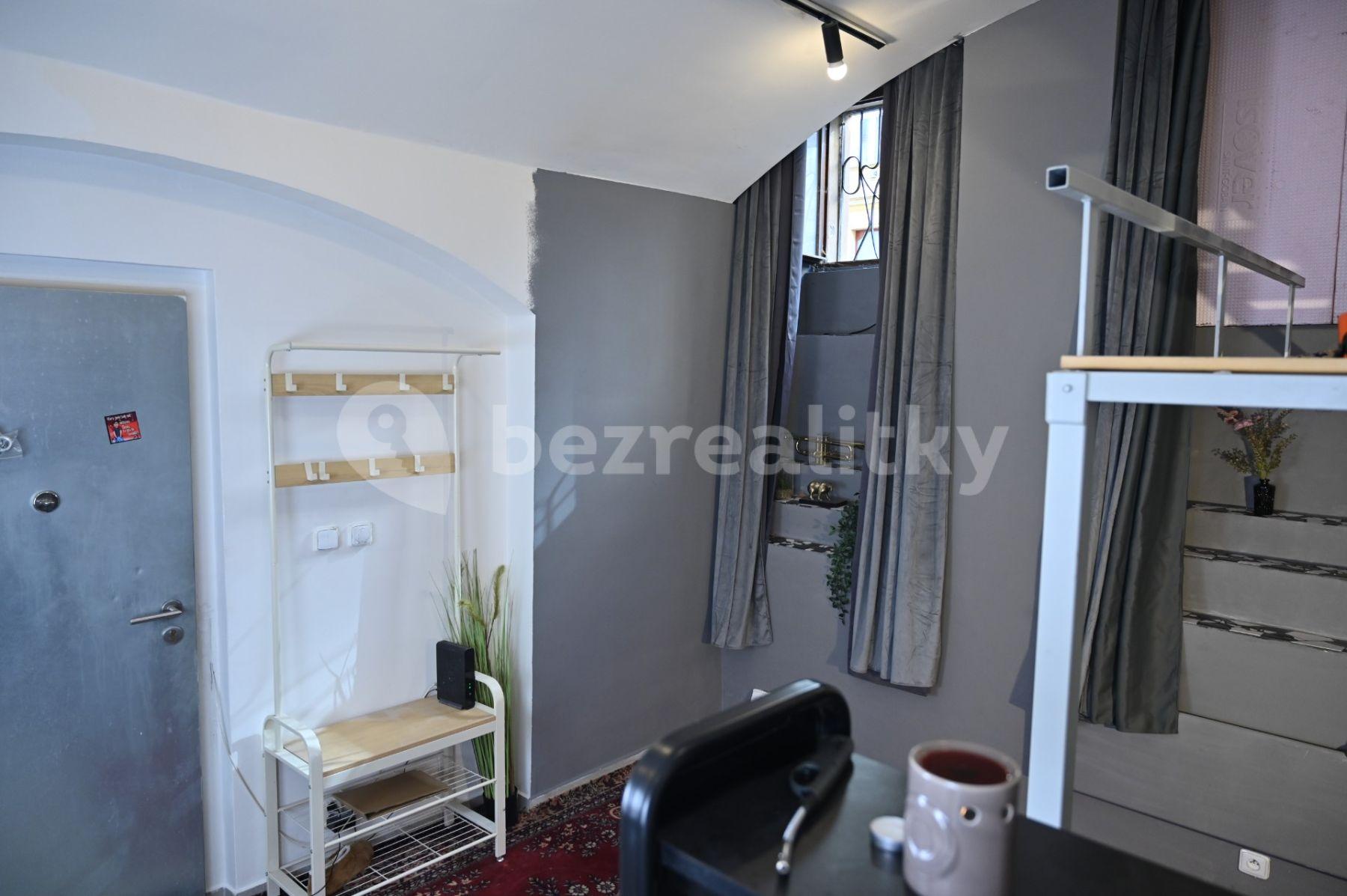 Predaj nebytového priestoru 22 m², Sezimova, Praha, Praha