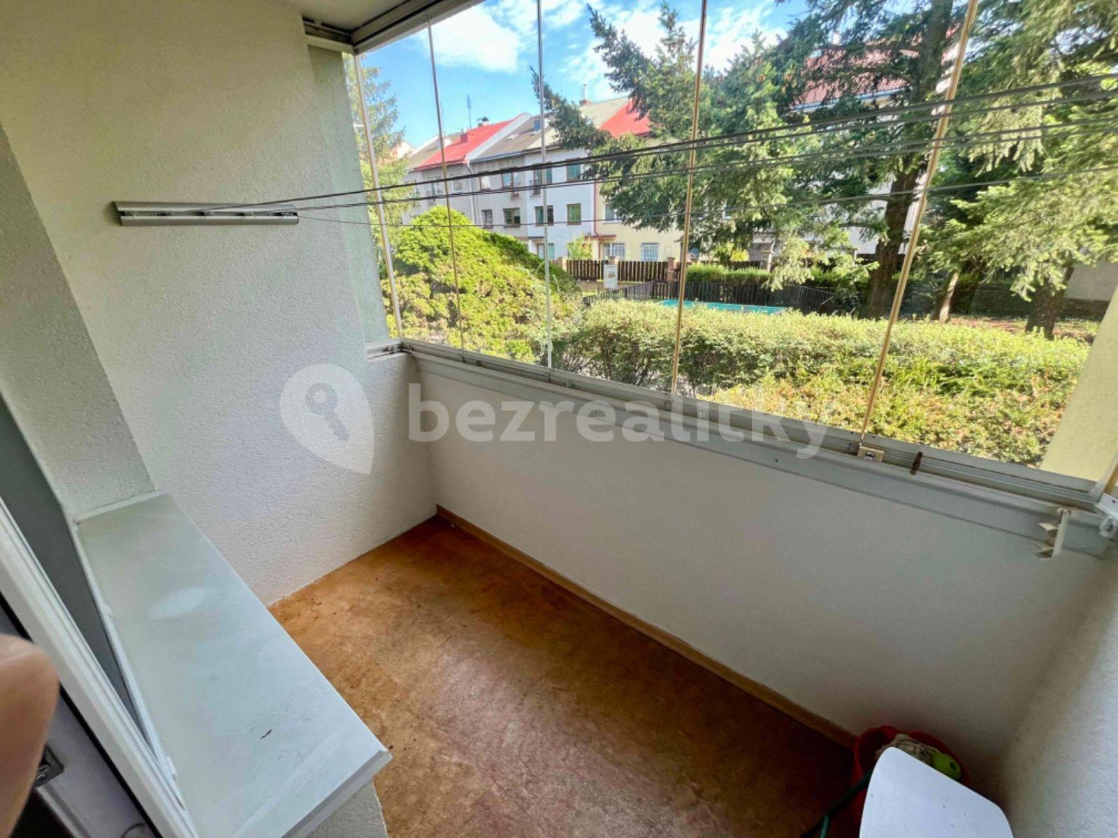 Prenájom bytu 3-izbový 79 m², Na Groši, Praha, Praha