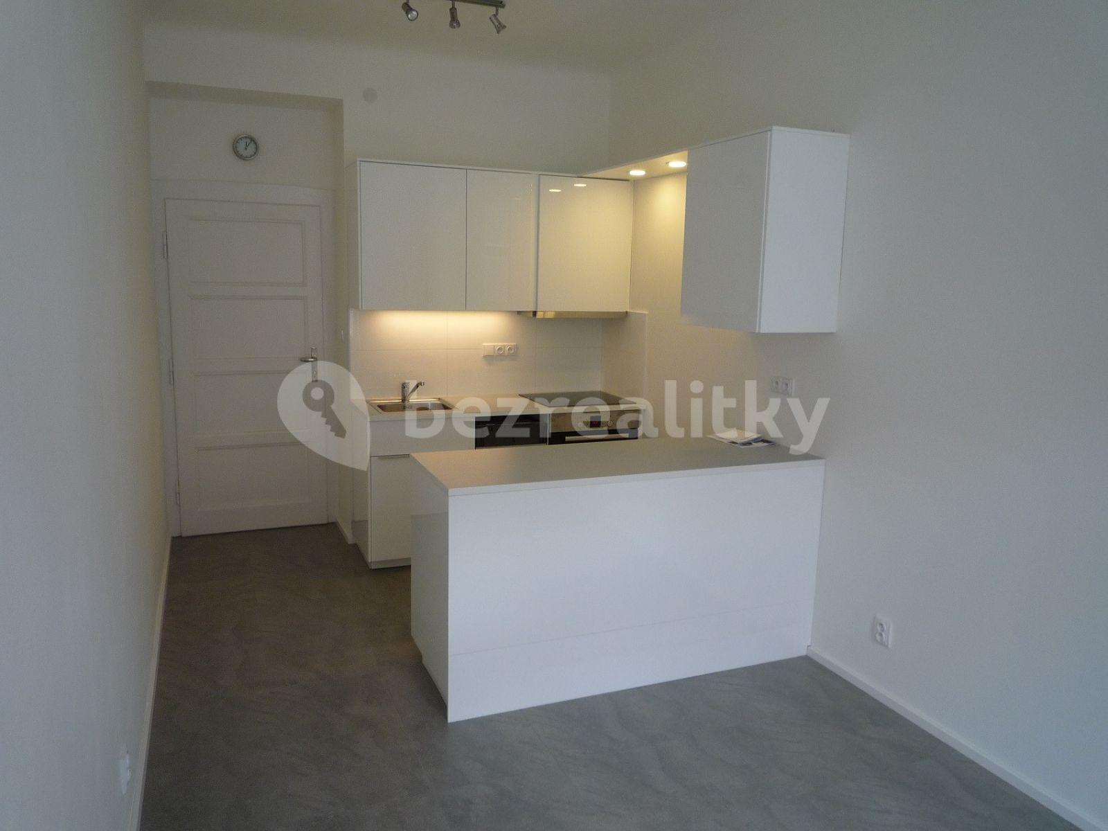 Prenájom bytu 1-izbový 47 m², Podskalská, Praha, Praha