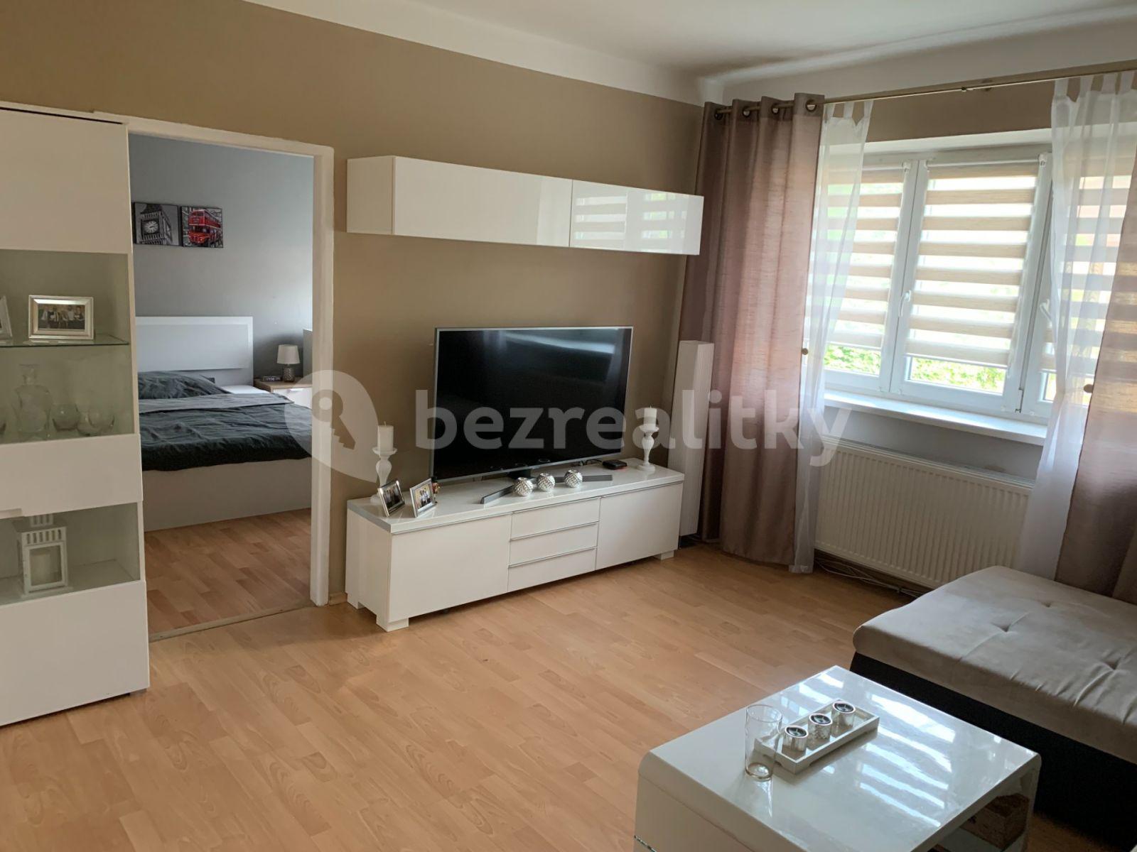 Prenájom bytu 2-izbový 60 m², Wolkerova, Třinec, Moravskoslezský kraj