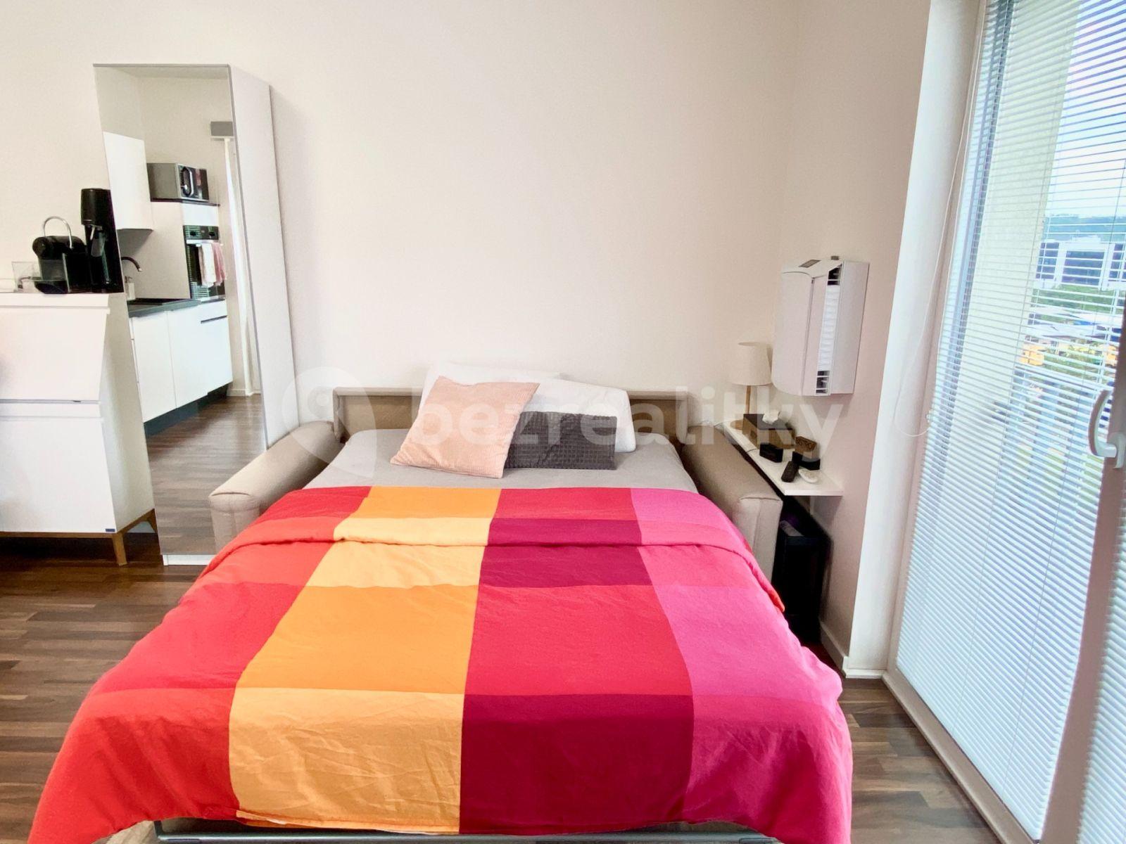 Predaj bytu 1-izbový 27 m², Novovysočanská, Praha, Praha