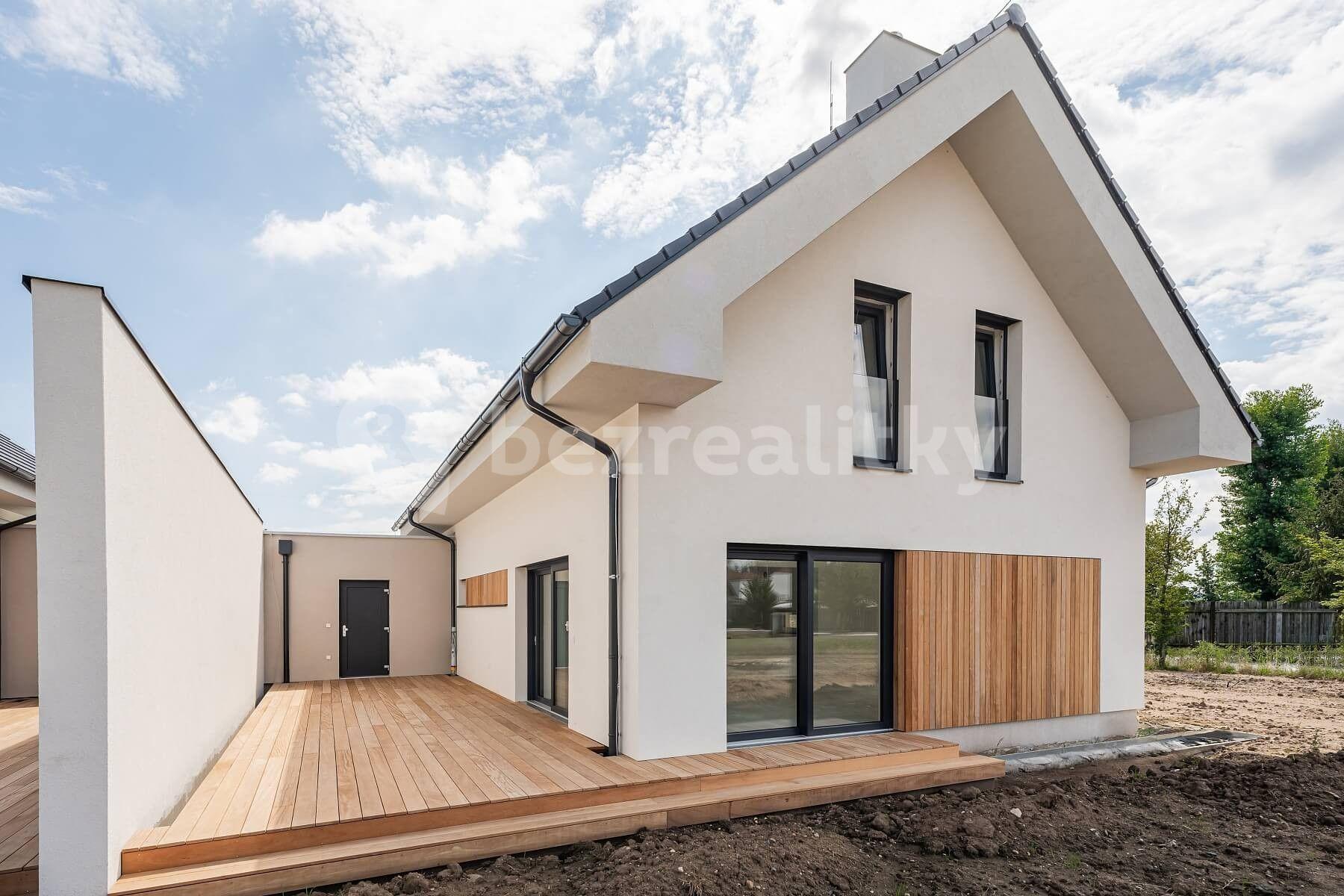 Predaj domu 212 m², pozemek 610 m², Všestudy, Středočeský kraj