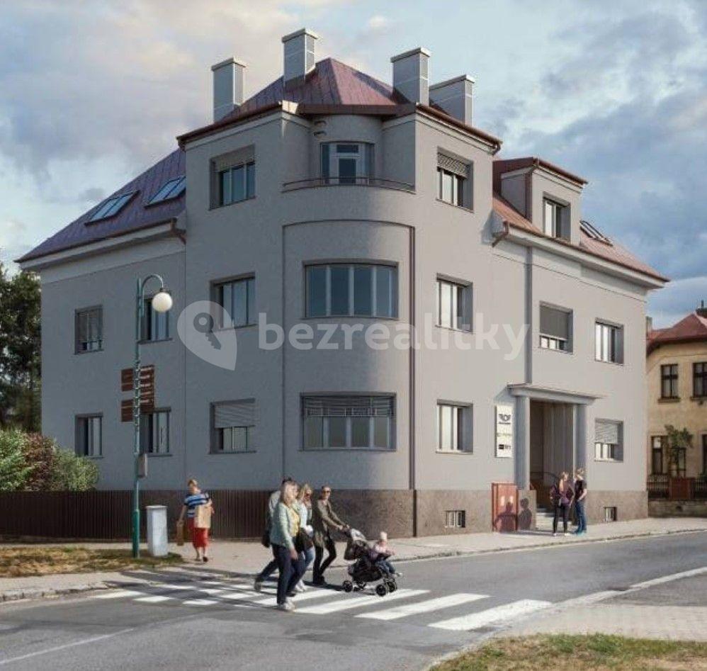 Prenájom bytu 2-izbový 59 m², Hronovská, Rtyně v Podkrkonoší, Královéhradecký kraj