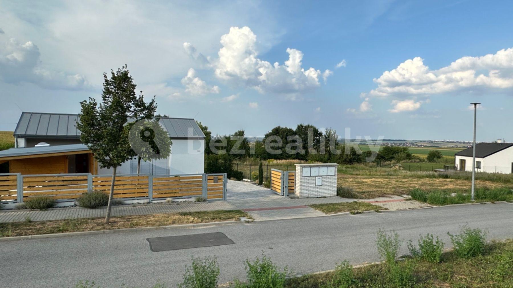 Predaj pozemku 854 m², U Rybníčka, Vysoký Újezd, Středočeský kraj