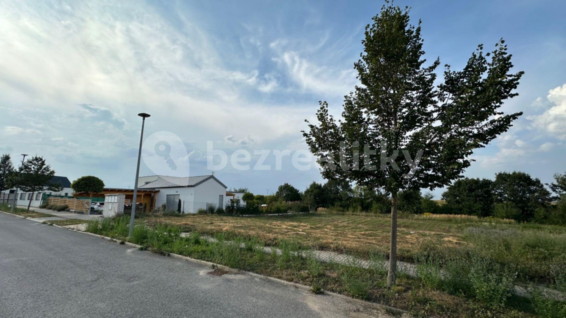 Predaj pozemku 854 m², U Rybníčka, Vysoký Újezd, Středočeský kraj