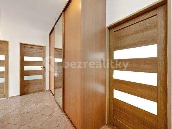 Predaj bytu 4-izbový 90 m², Na Pankráci, Mšené-lázně, Ústecký kraj