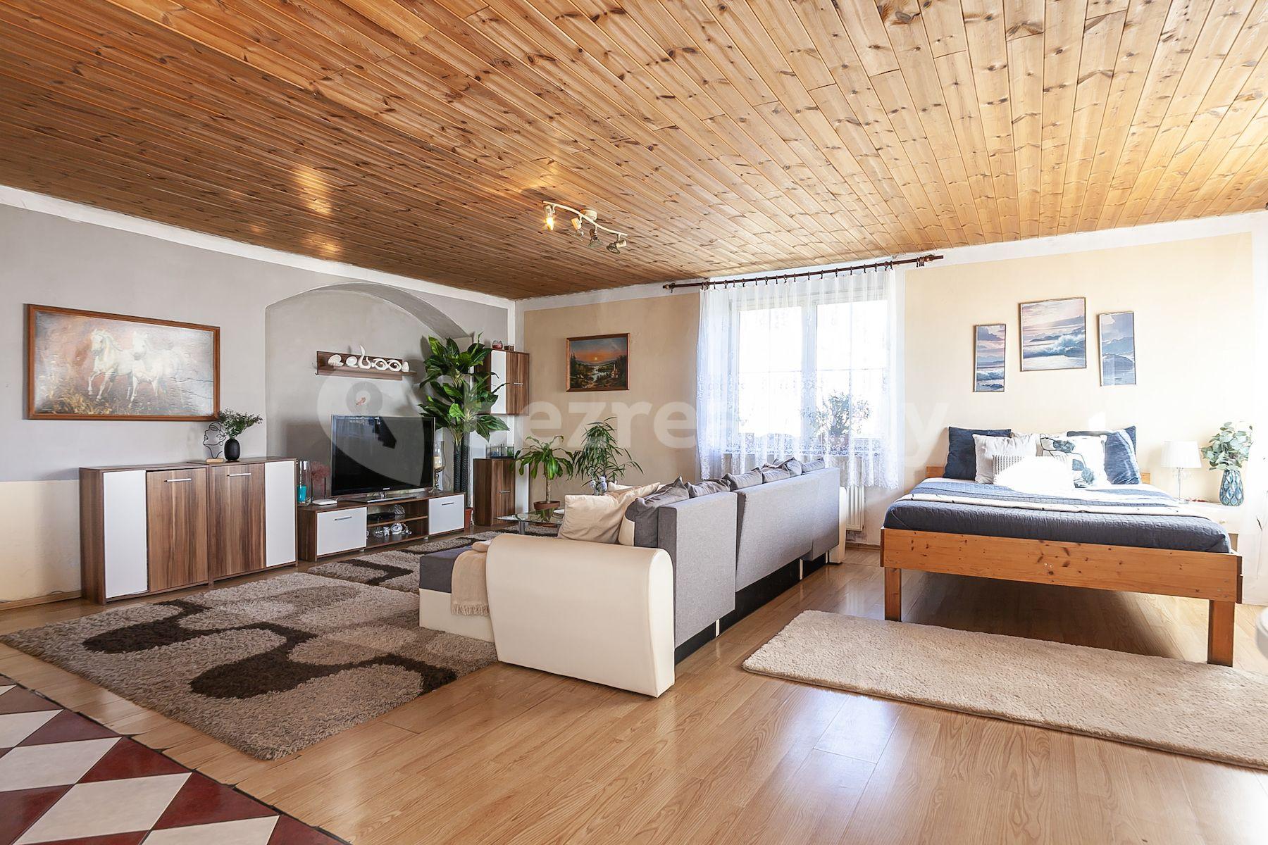 Predaj domu 125 m², pozemek 206 m², Břežany nad Ohří, Budyně nad Ohří, Ústecký kraj