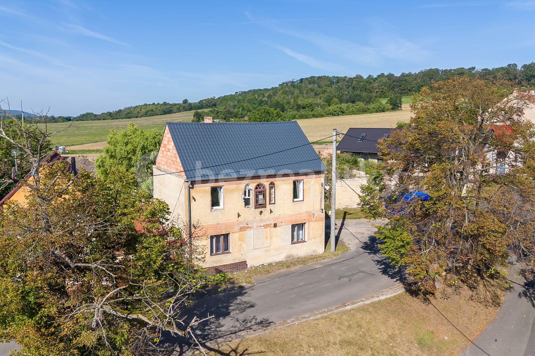 Predaj domu 125 m², pozemek 206 m², Břežany nad Ohří, Budyně nad Ohří, Ústecký kraj