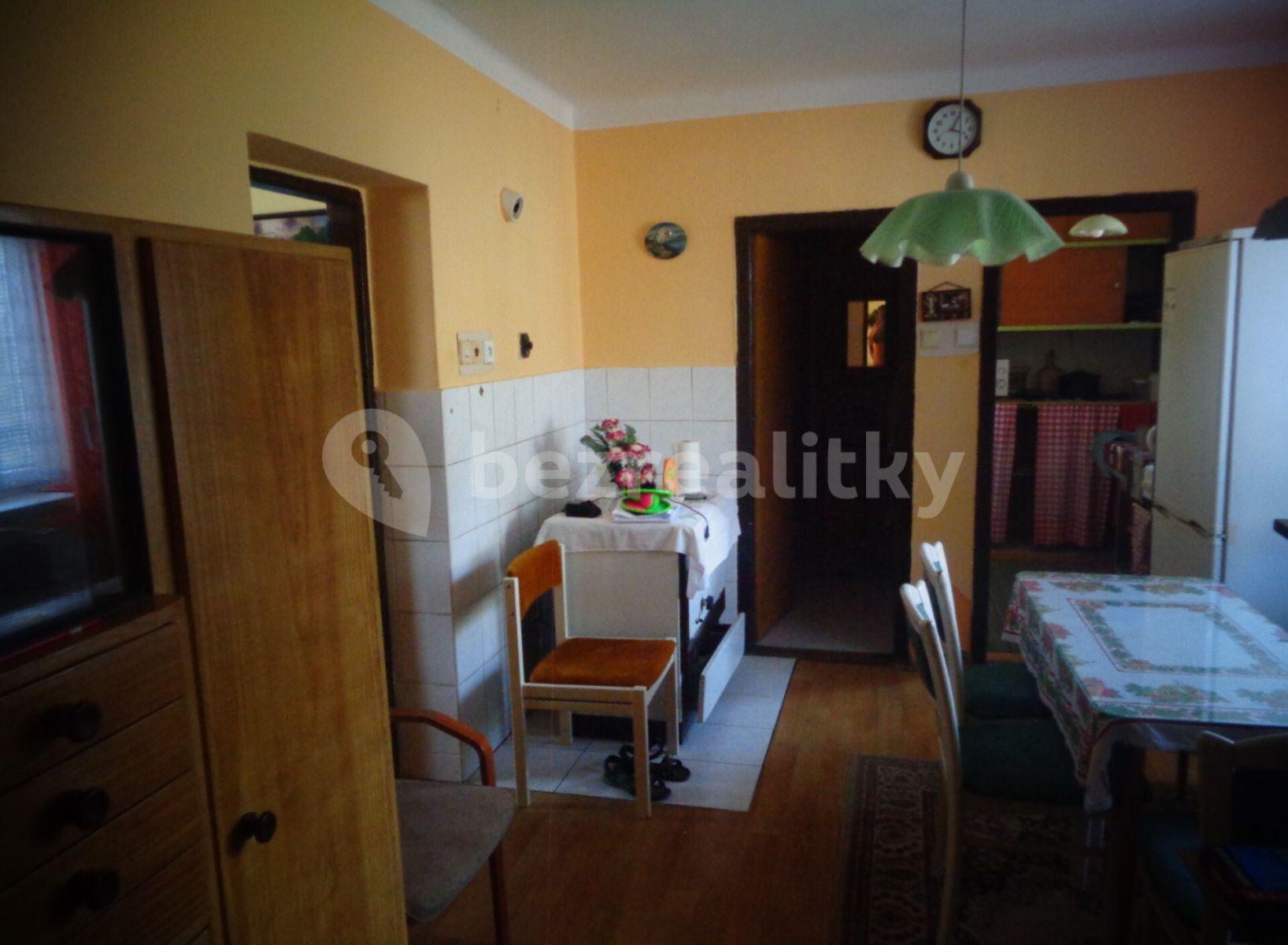 Predaj domu 301 m², pozemek 2.400 m², Roštění, Zlínský kraj