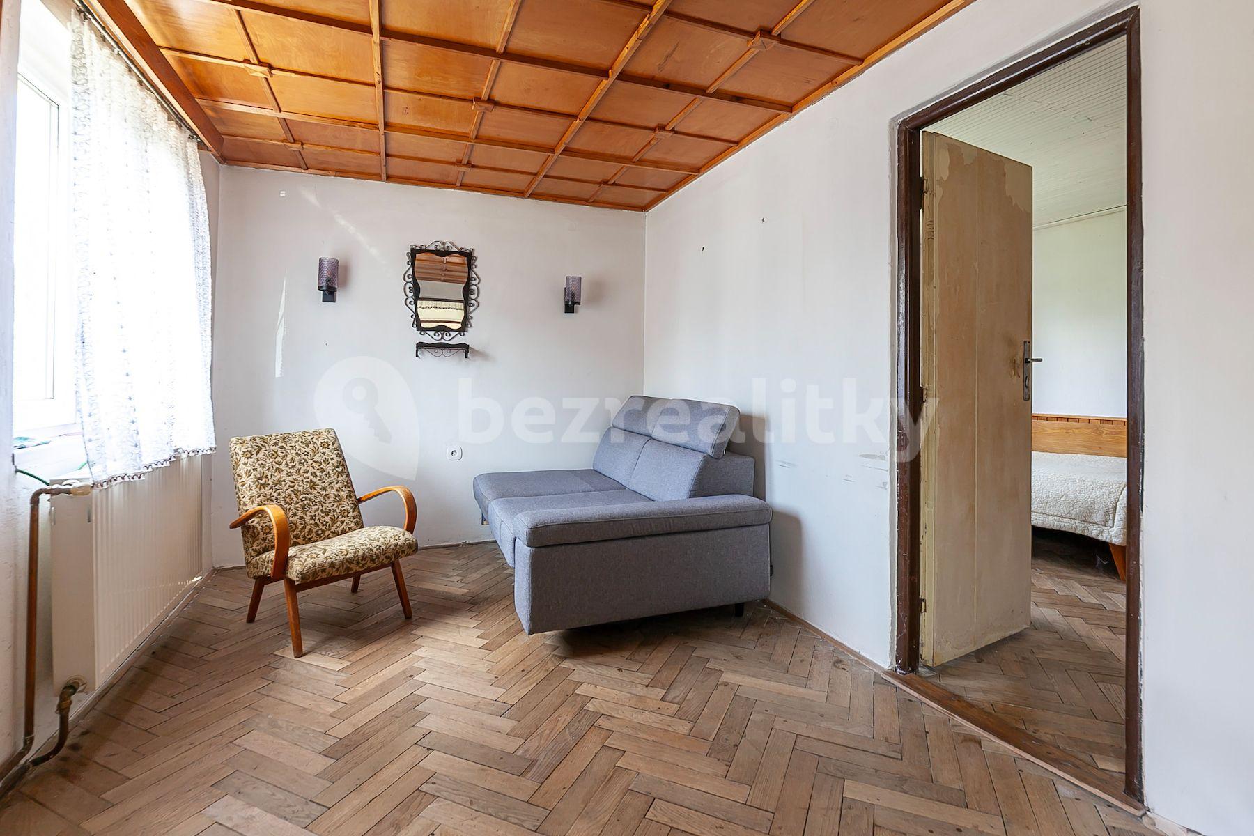 Predaj rekreačného objektu 72 m², pozemek 388 m², Osadní, Babice, Středočeský kraj