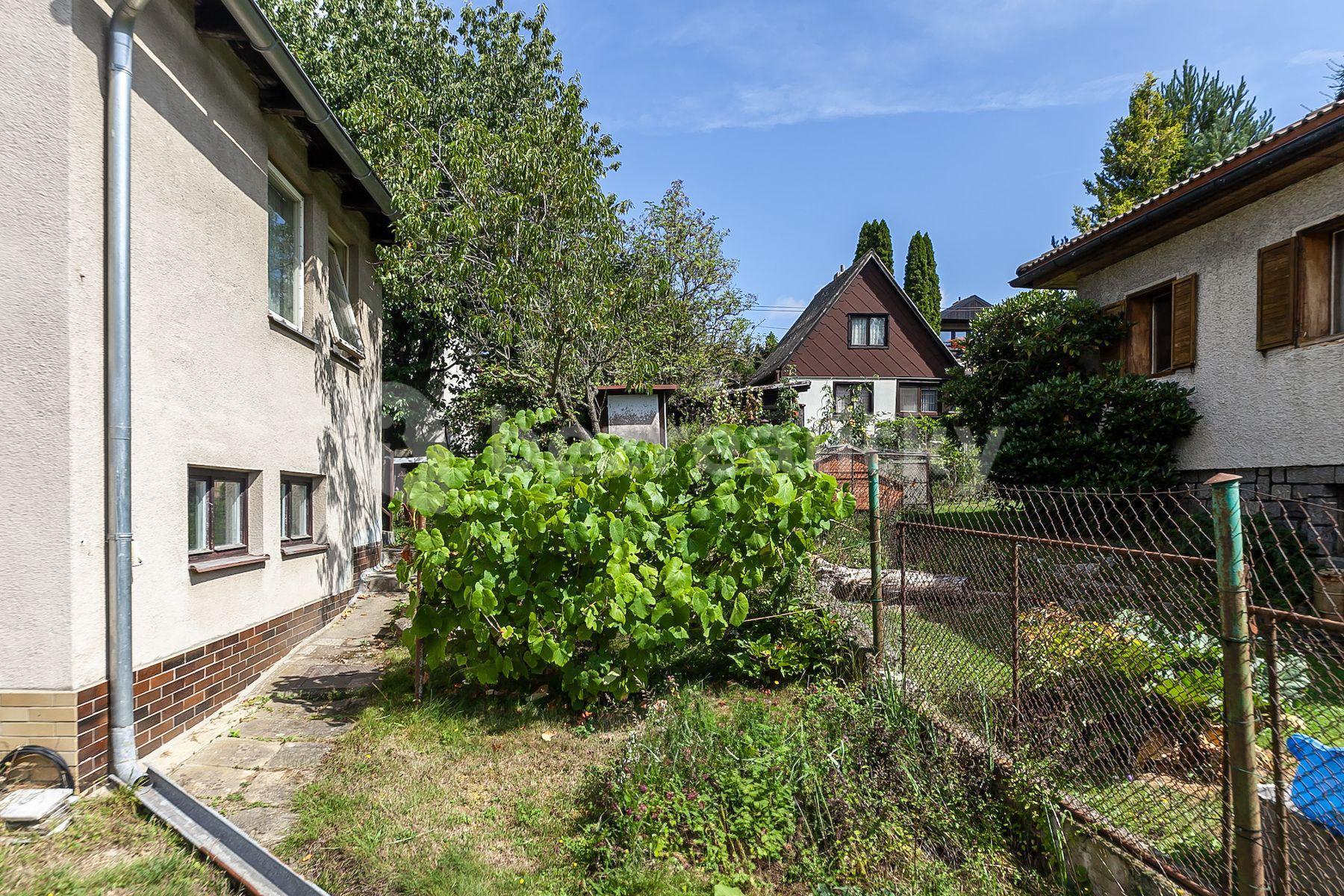 Predaj rekreačného objektu 72 m², pozemek 388 m², Osadní, Babice, Středočeský kraj