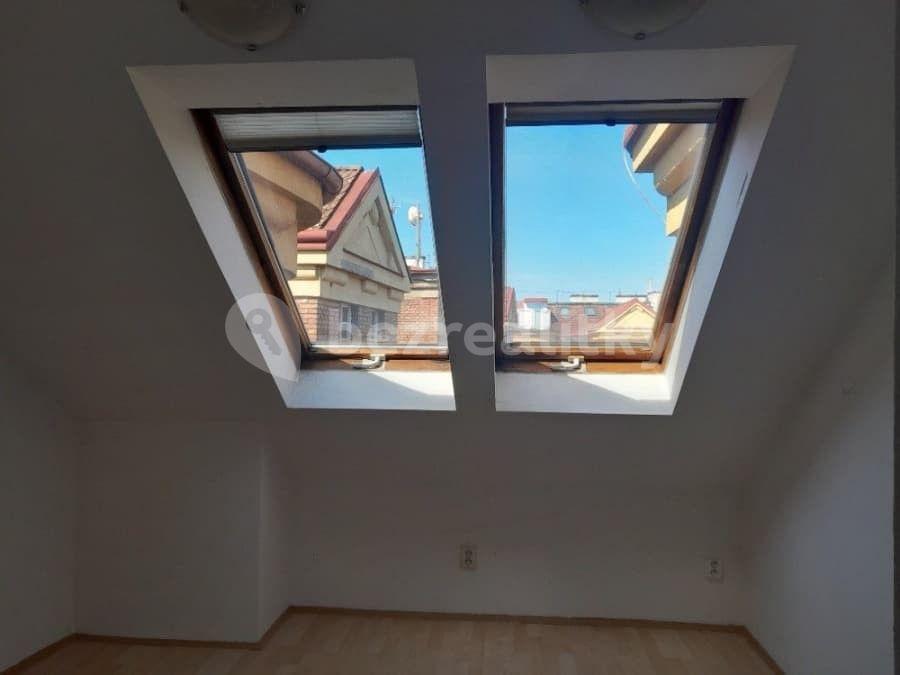 Prenájom nebytového priestoru 51 m², Slezská, Praha, Praha