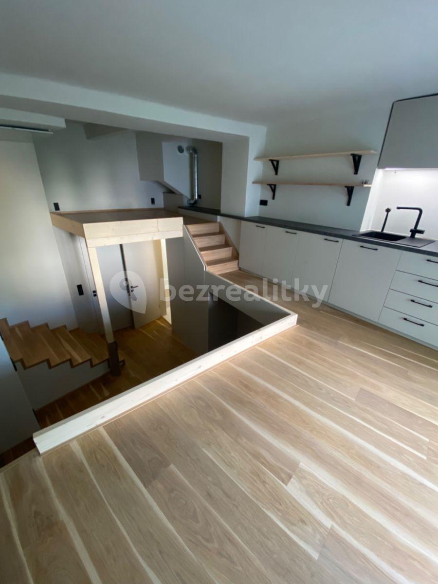 Prenájom bytu 1-izbový 52 m², Přípotoční, Praha, Praha