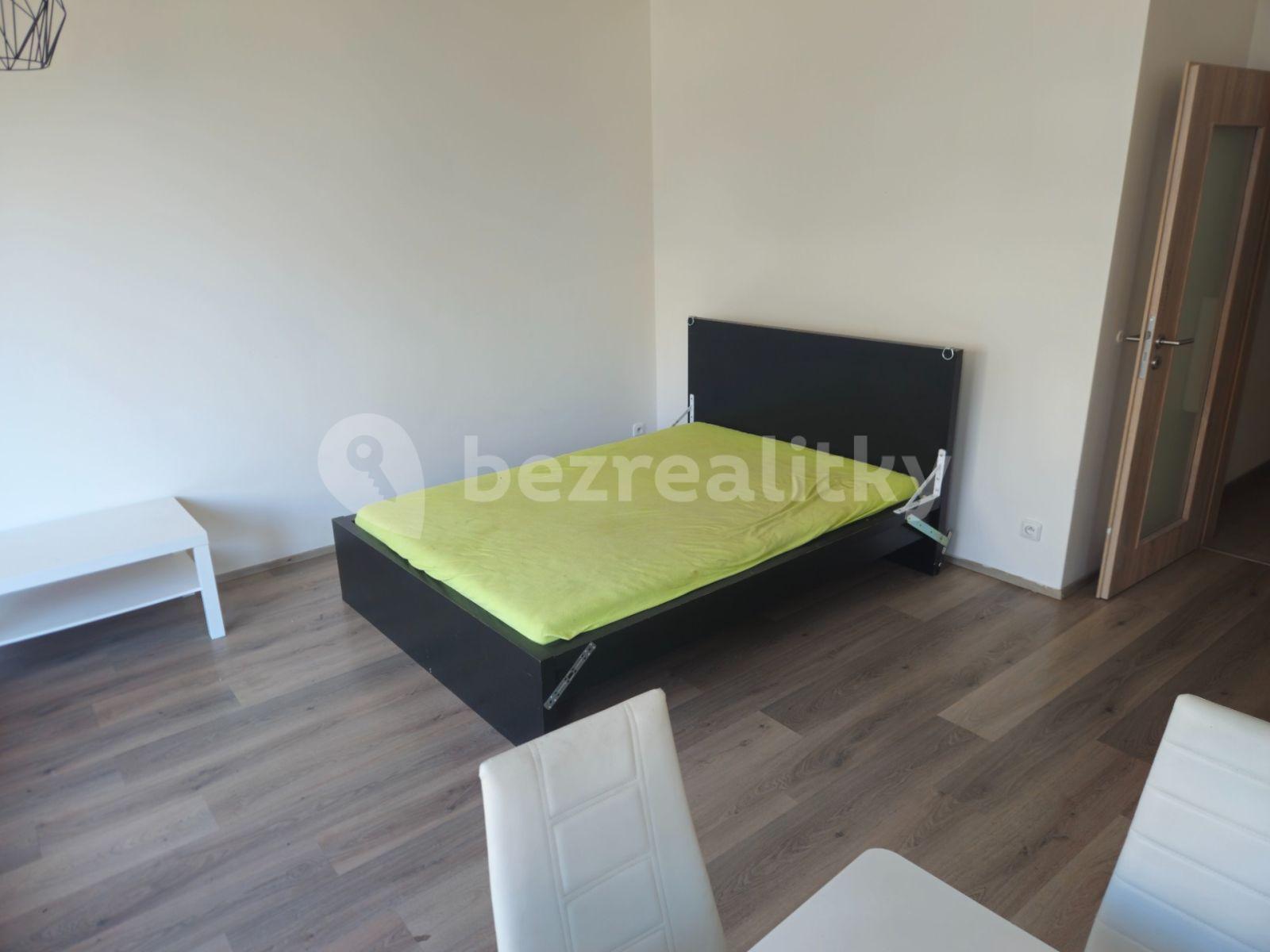 Prenájom bytu 1-izbový 36 m², Mezi Vodami, Praha, Praha