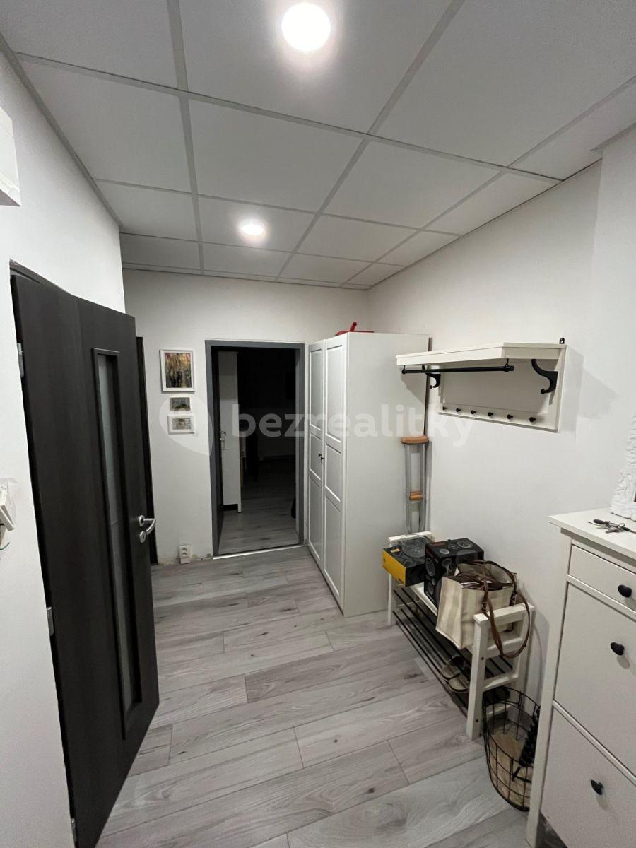 Prenájom bytu 2-izbový 54 m², Blatenská, Chomutov, Ústecký kraj